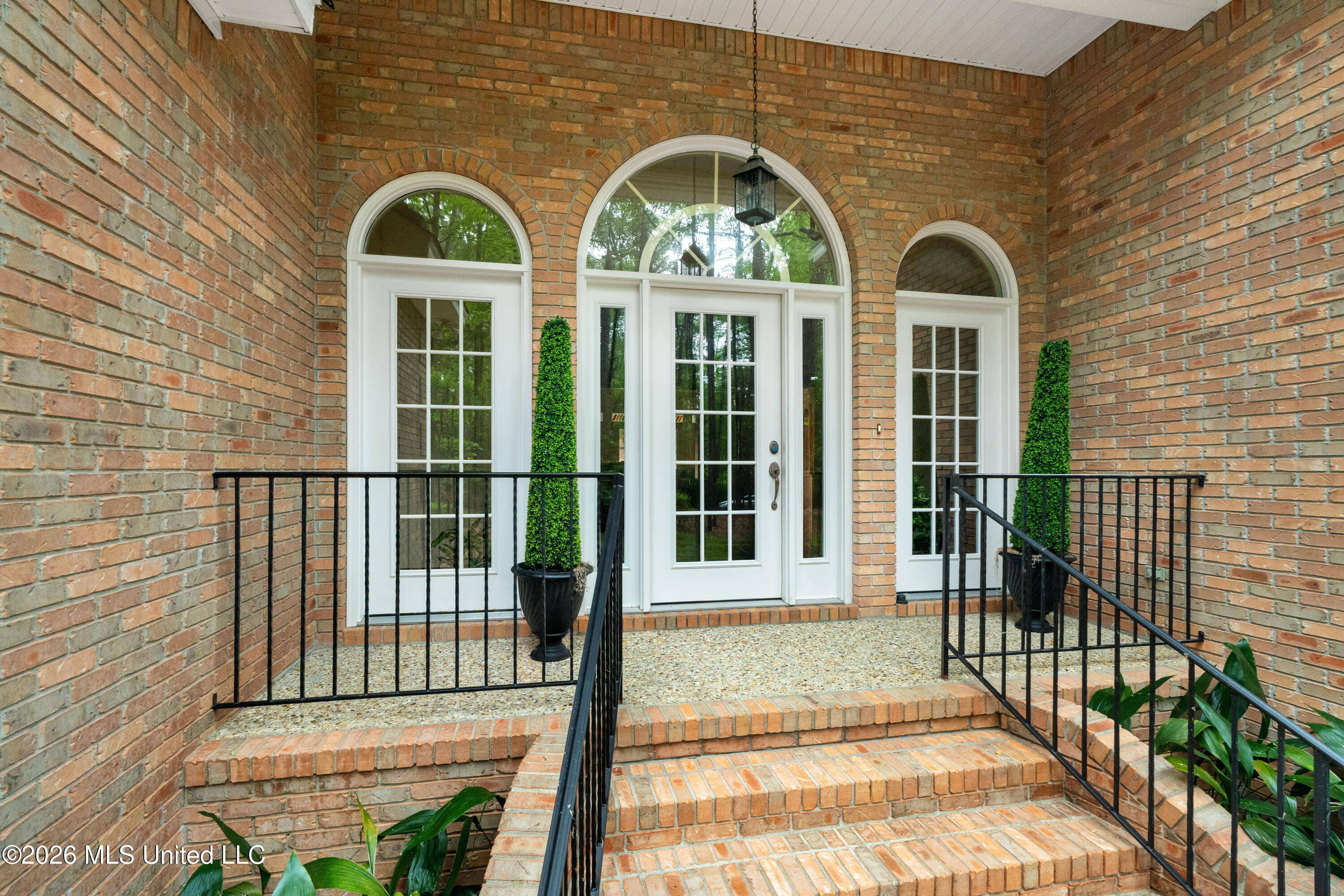 28 Canebrake Boulevard Property Photo 6