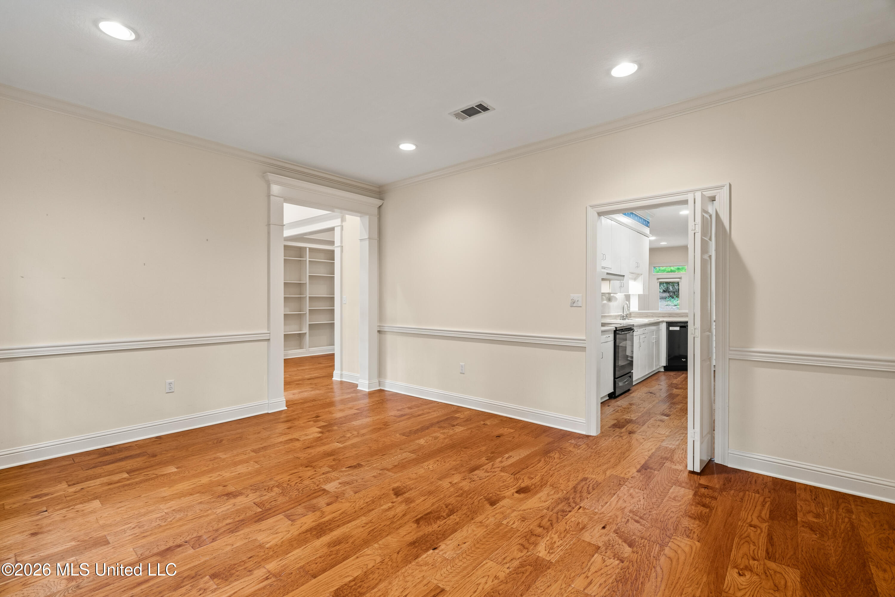 28 Canebrake Boulevard Property Photo 19