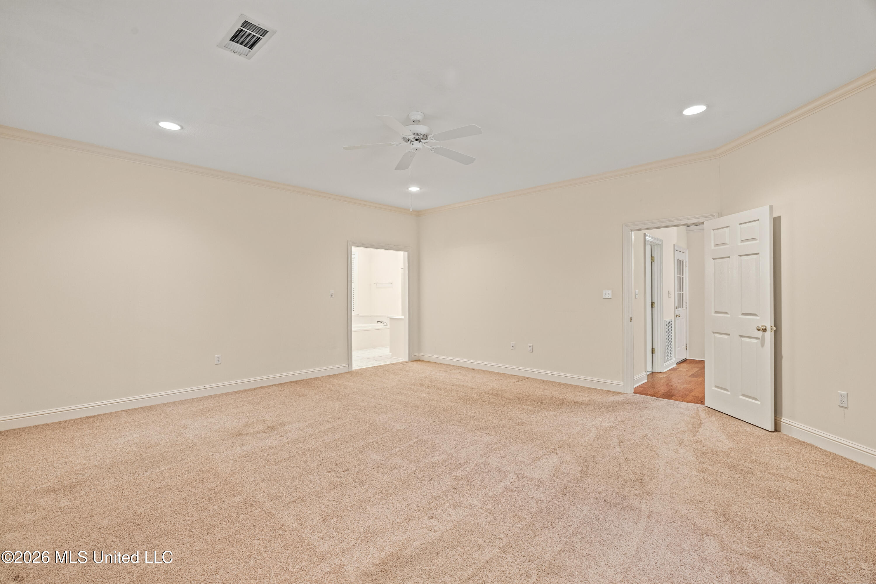28 Canebrake Boulevard Property Photo 23