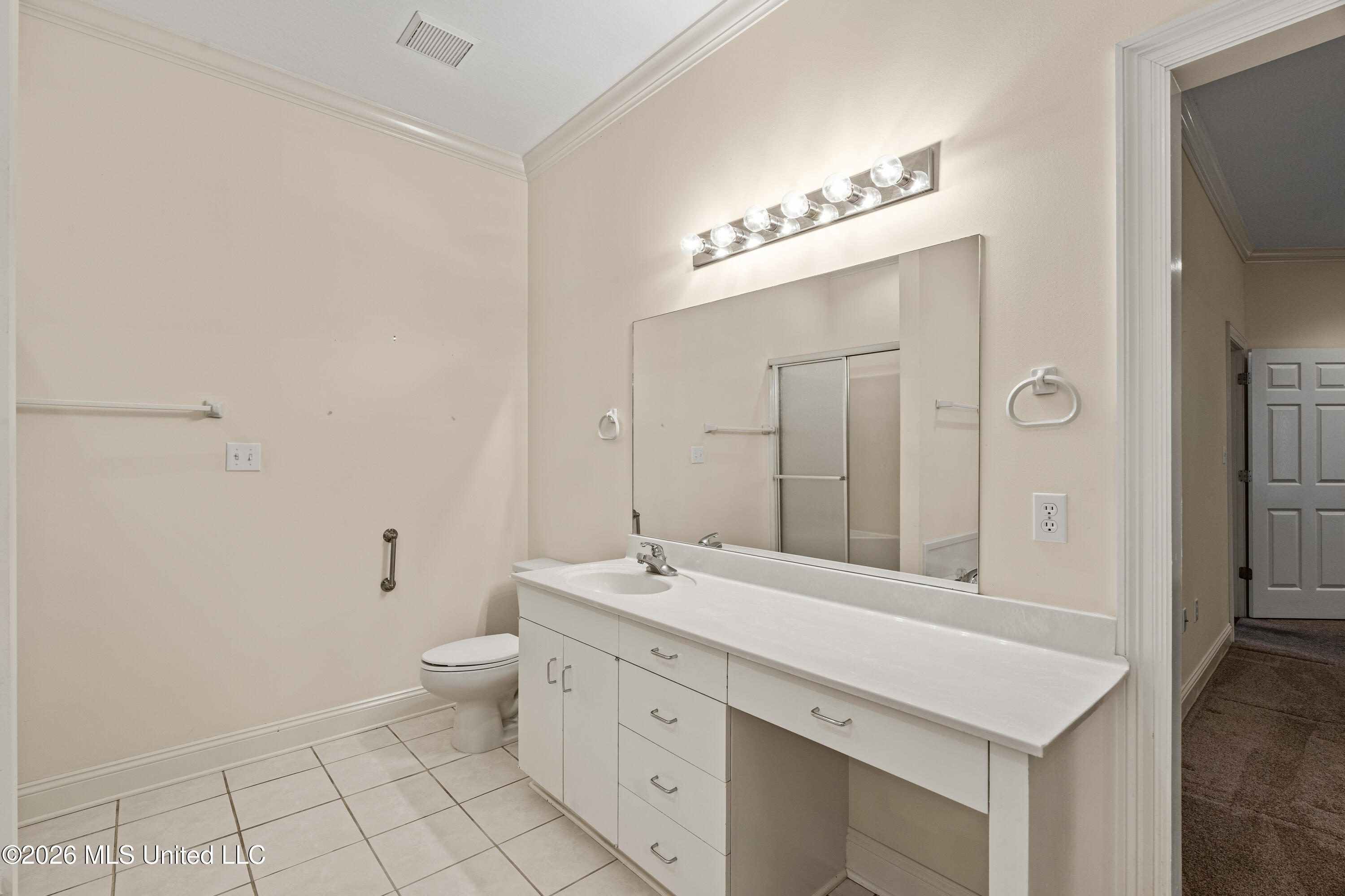 28 Canebrake Boulevard Property Photo 27