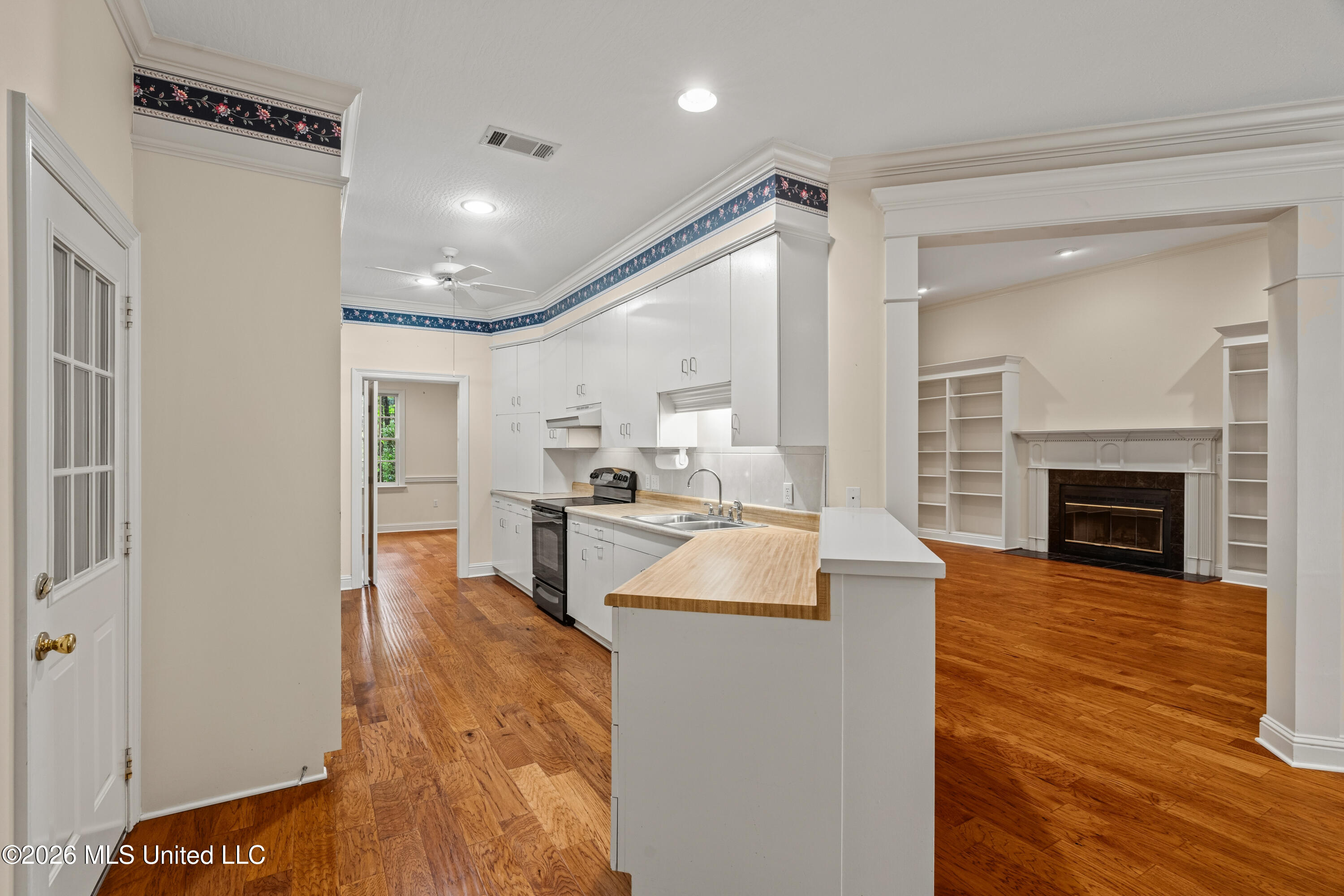 28 Canebrake Boulevard Property Photo 47