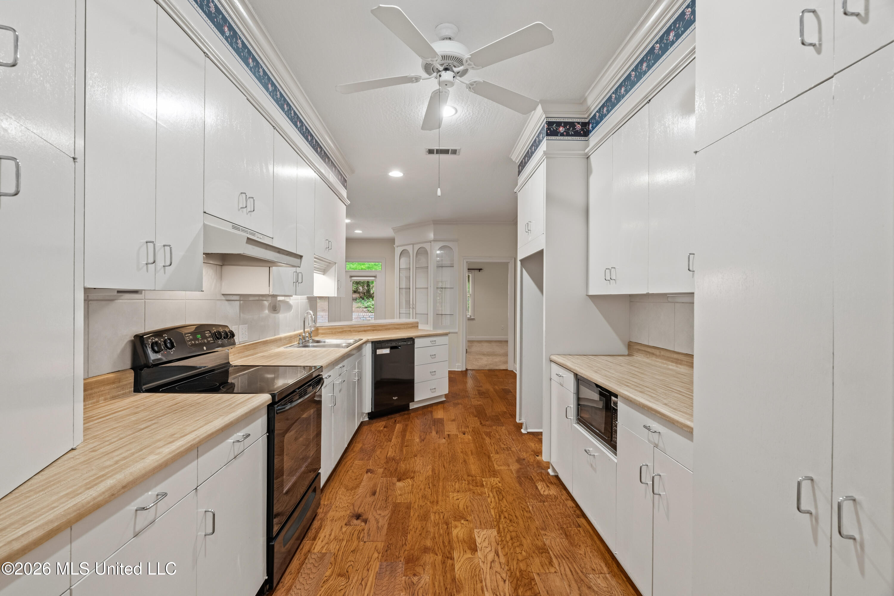 28 Canebrake Boulevard Property Photo 50
