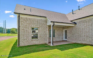 2111 Scott Mdws Lane Property Photo 4