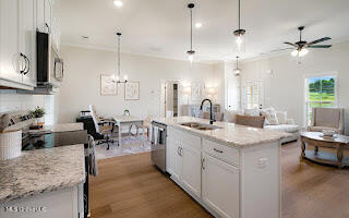 2111 Scott Mdws Lane Property Photo 11