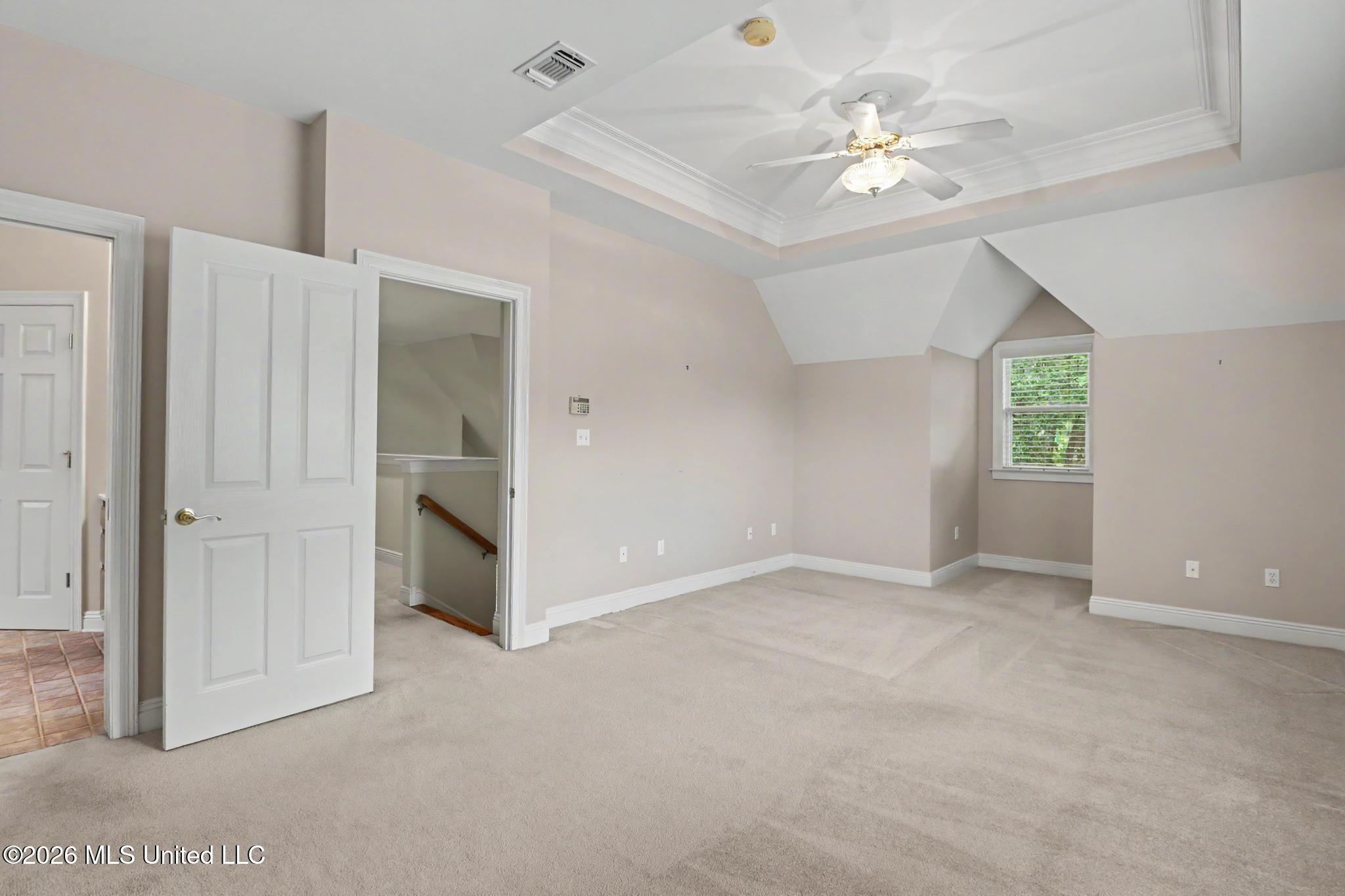 422 Cachemont Cove Property Photo 7