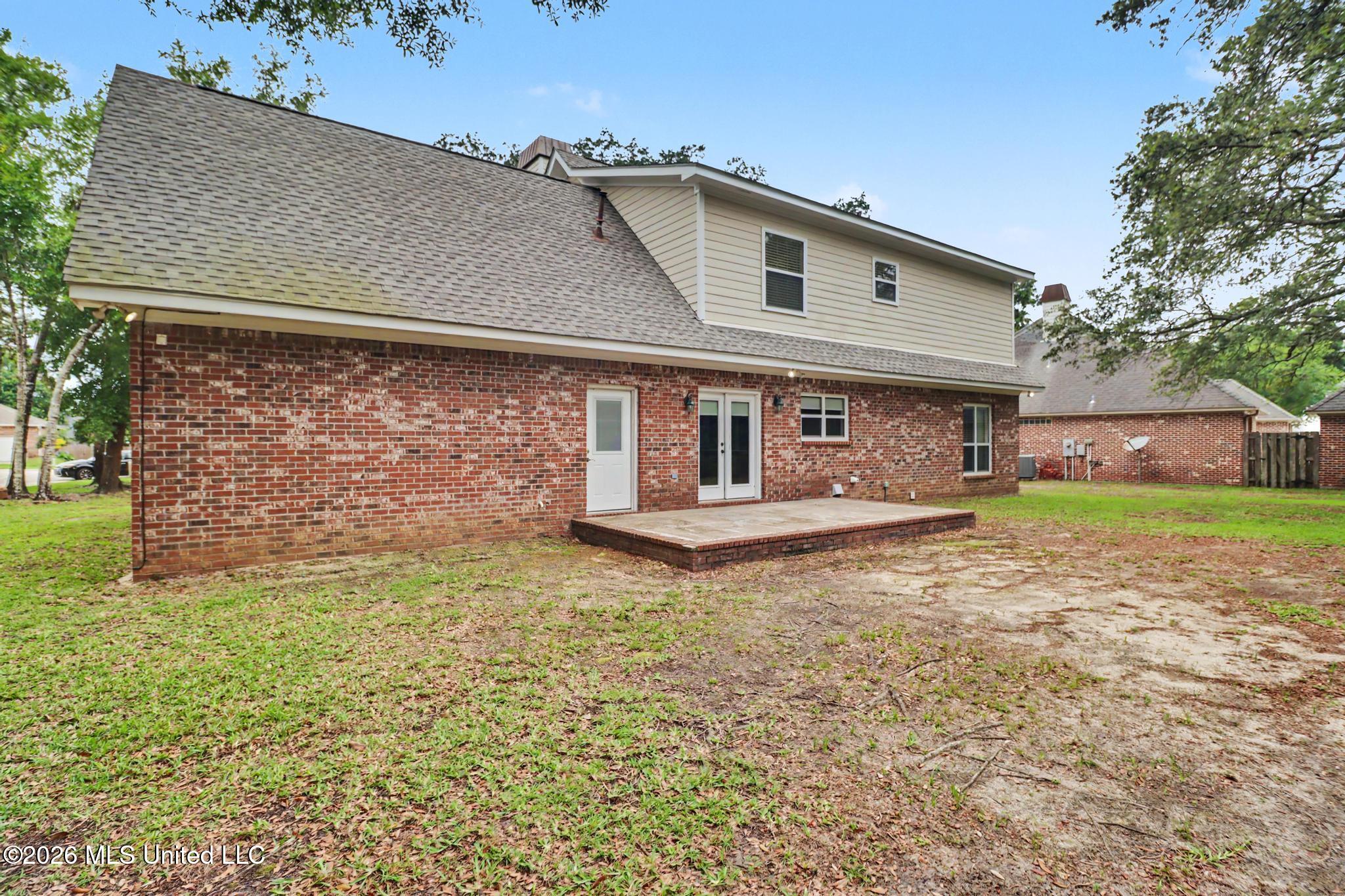 422 Cachemont Cove Property Photo 22