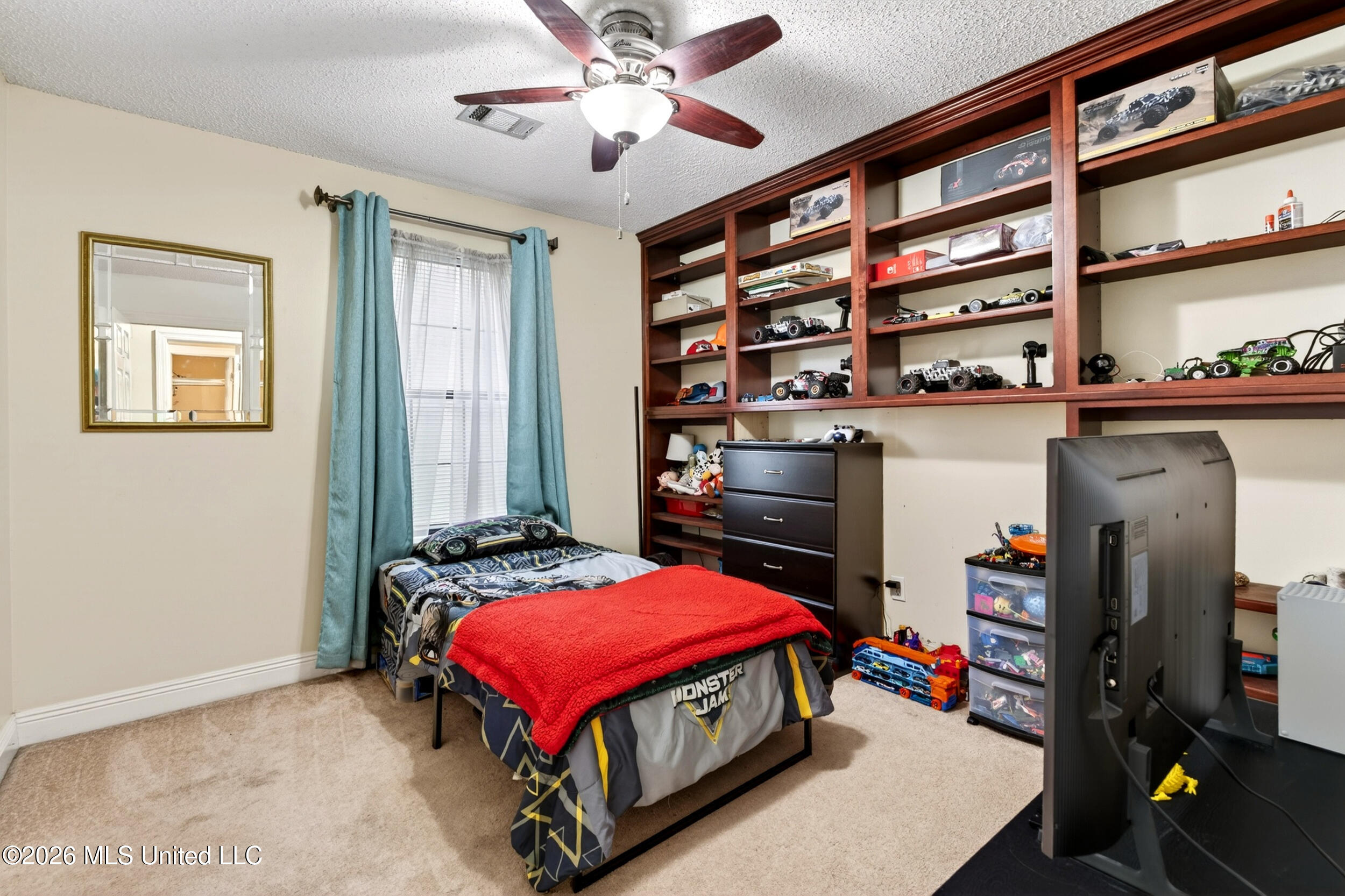 100 Berryhill Drive Property Photo 8