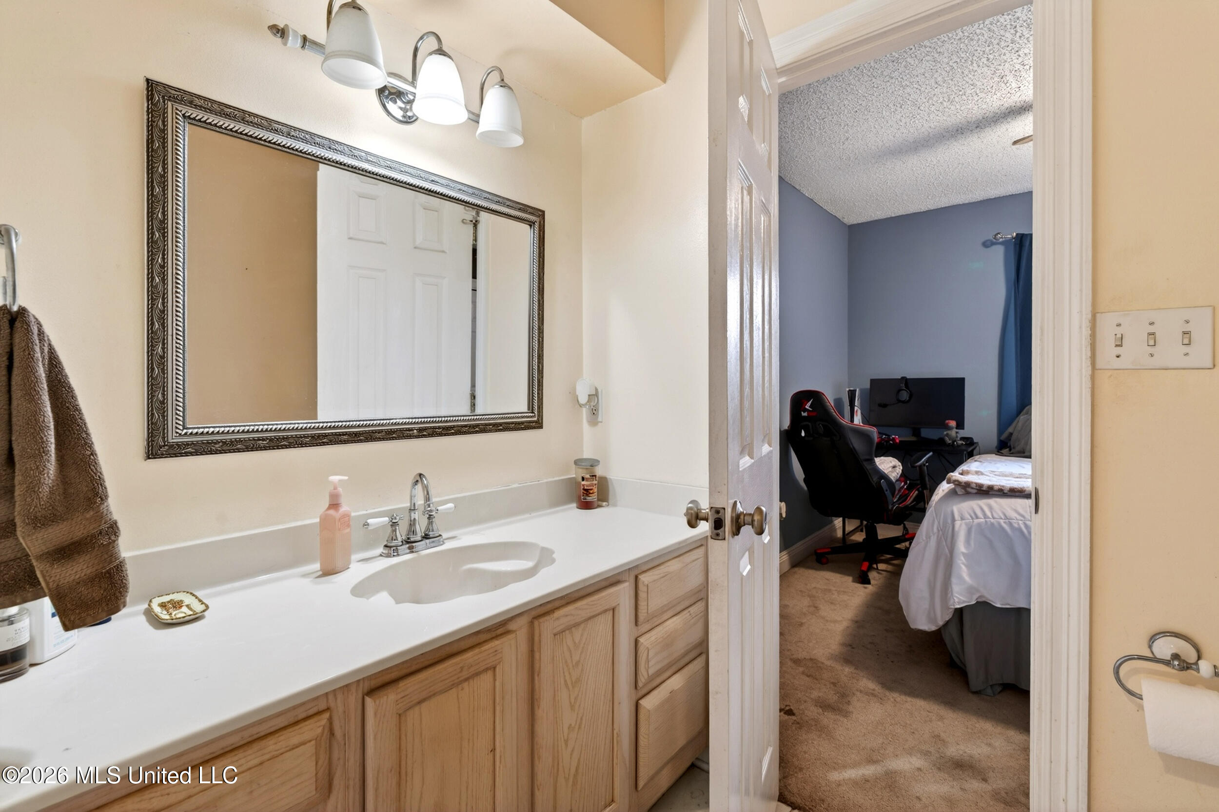 100 Berryhill Drive Property Photo 15
