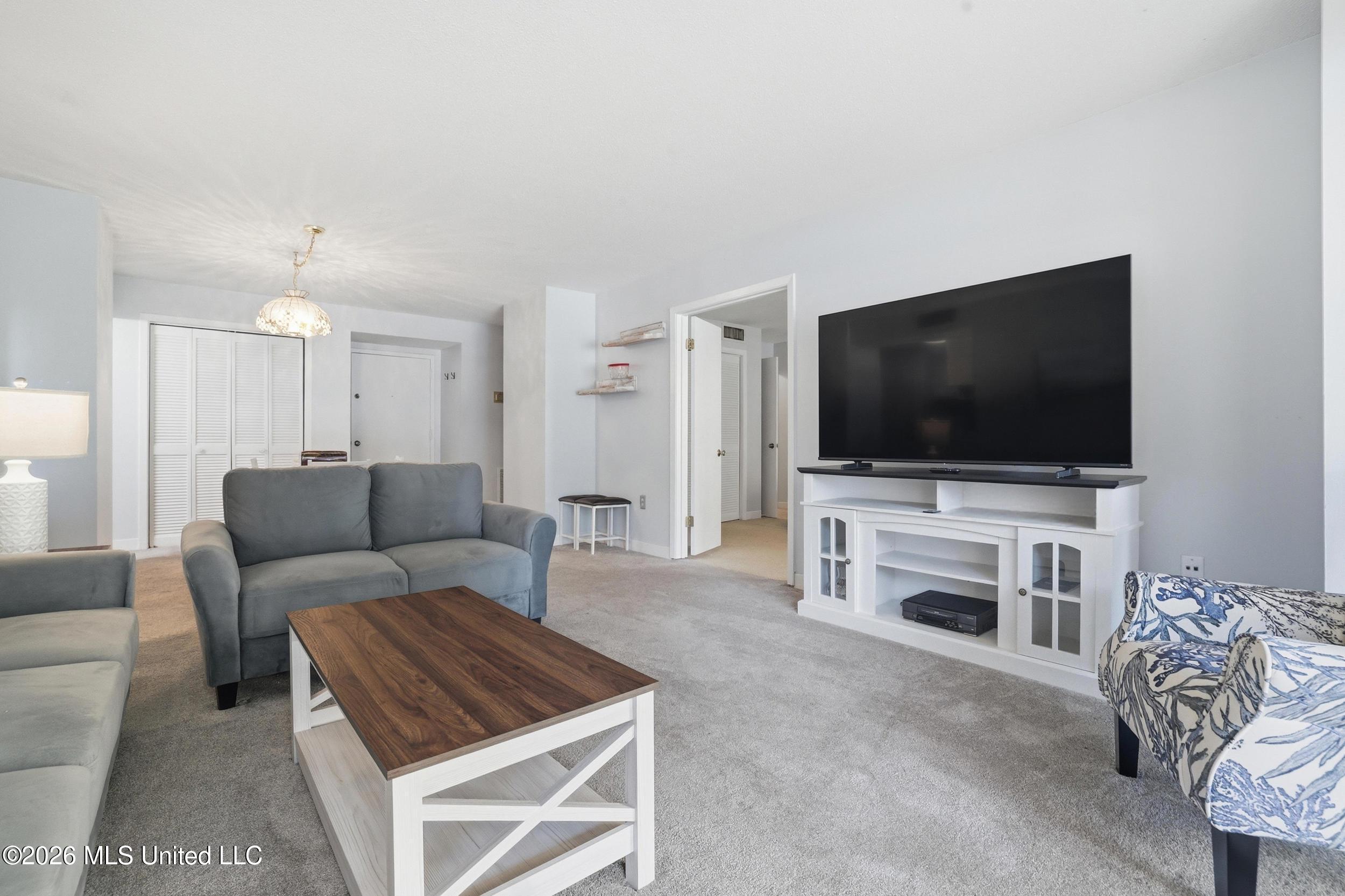 1130 Beach Boulevard Property Photo 7