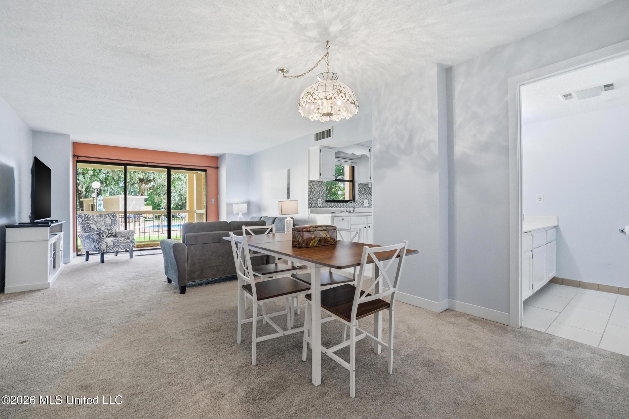 1130 Beach Boulevard Property Photo 9