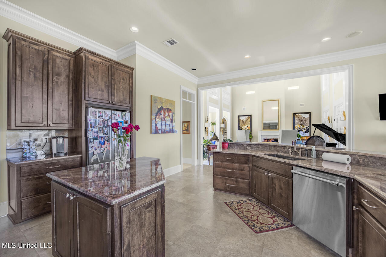 3088 Terrys Creek Road Property Photo 6