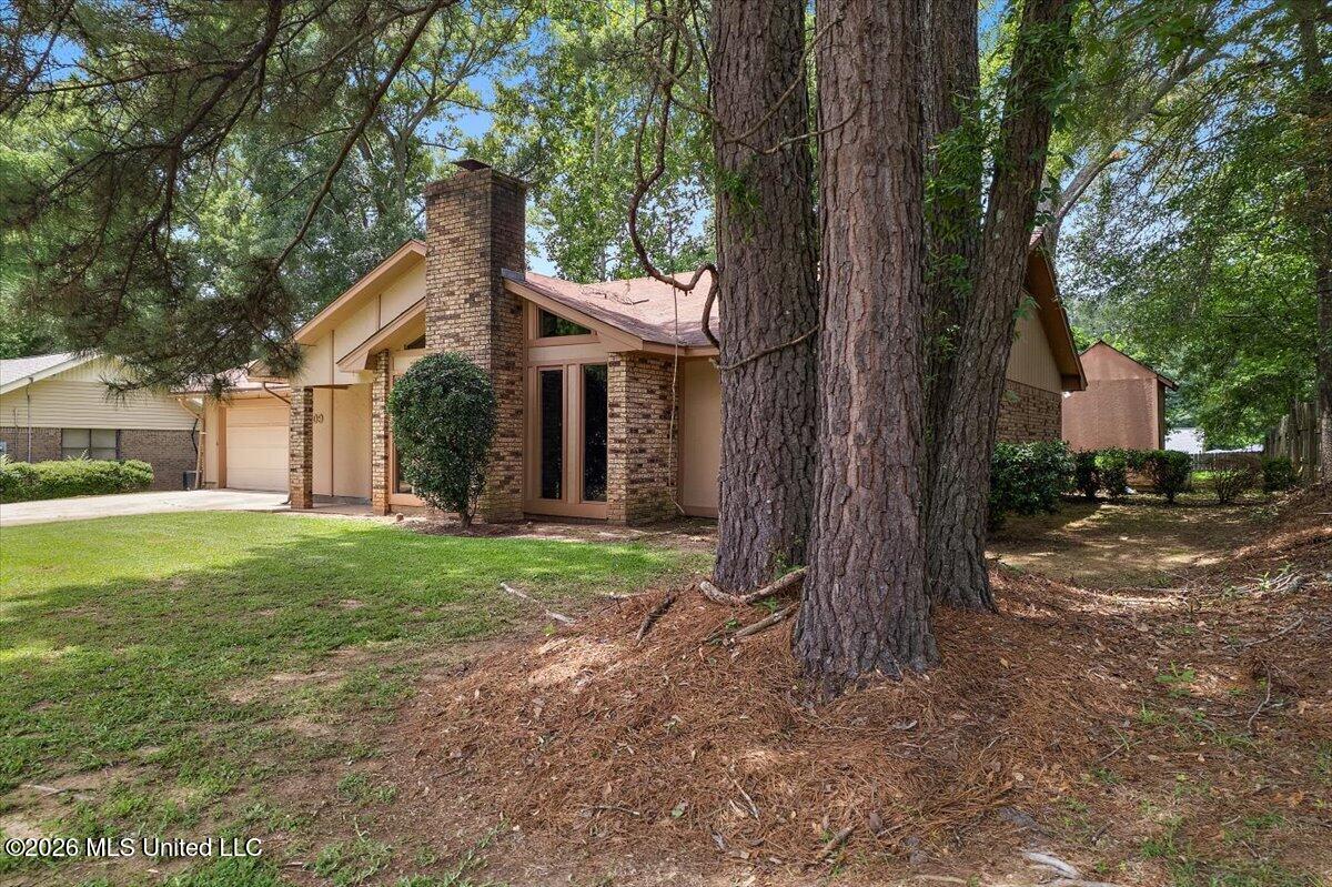 5209 Sycamore Drive Property Photo 2