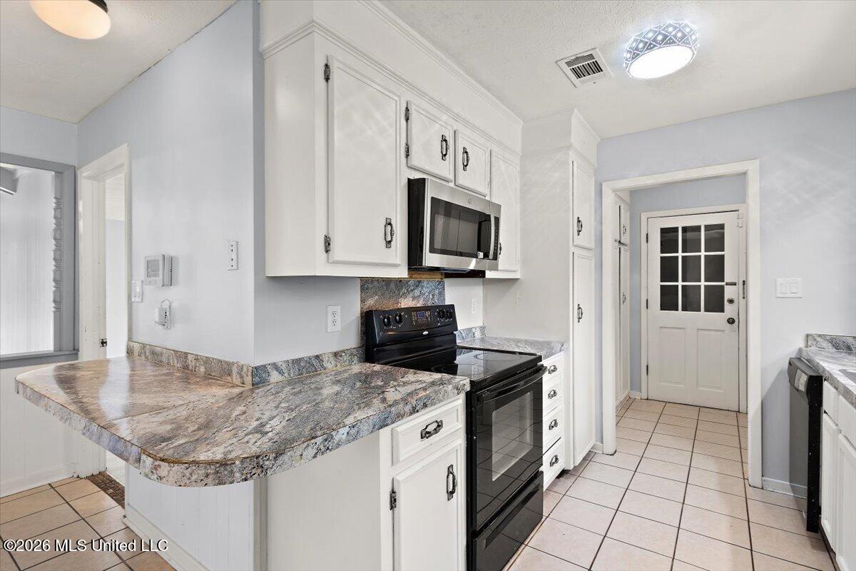 5209 Sycamore Drive Property Photo 11