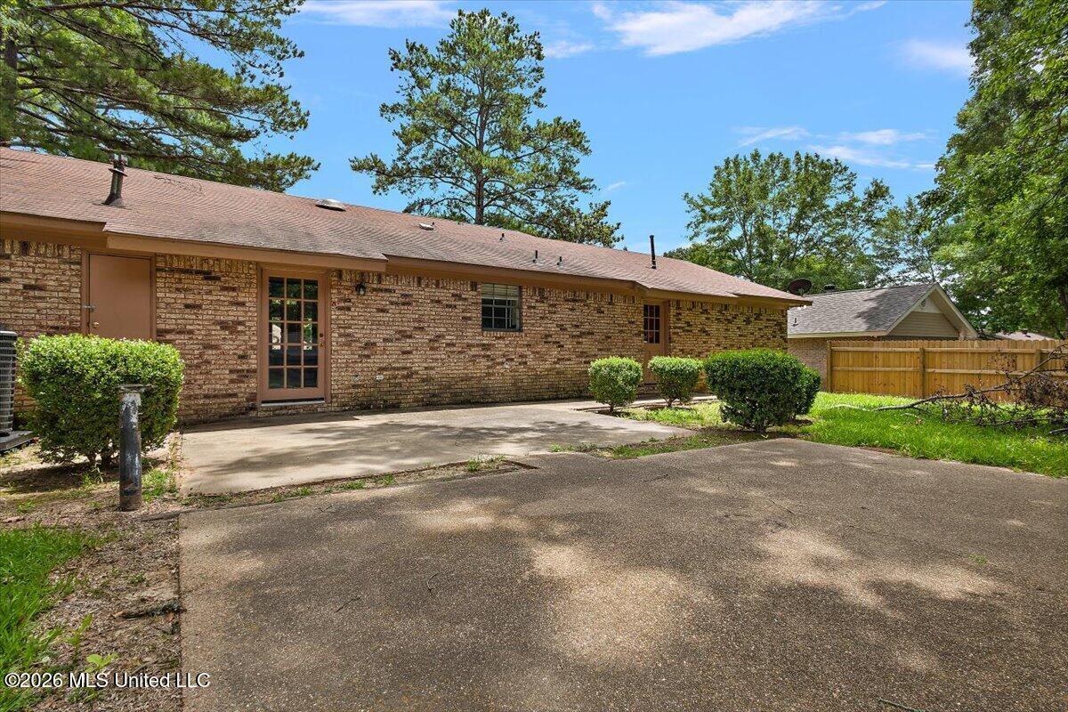 5209 Sycamore Drive Property Photo 21
