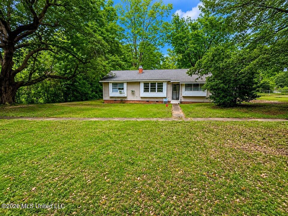 100 Gulf Camp Road Property Photo 1