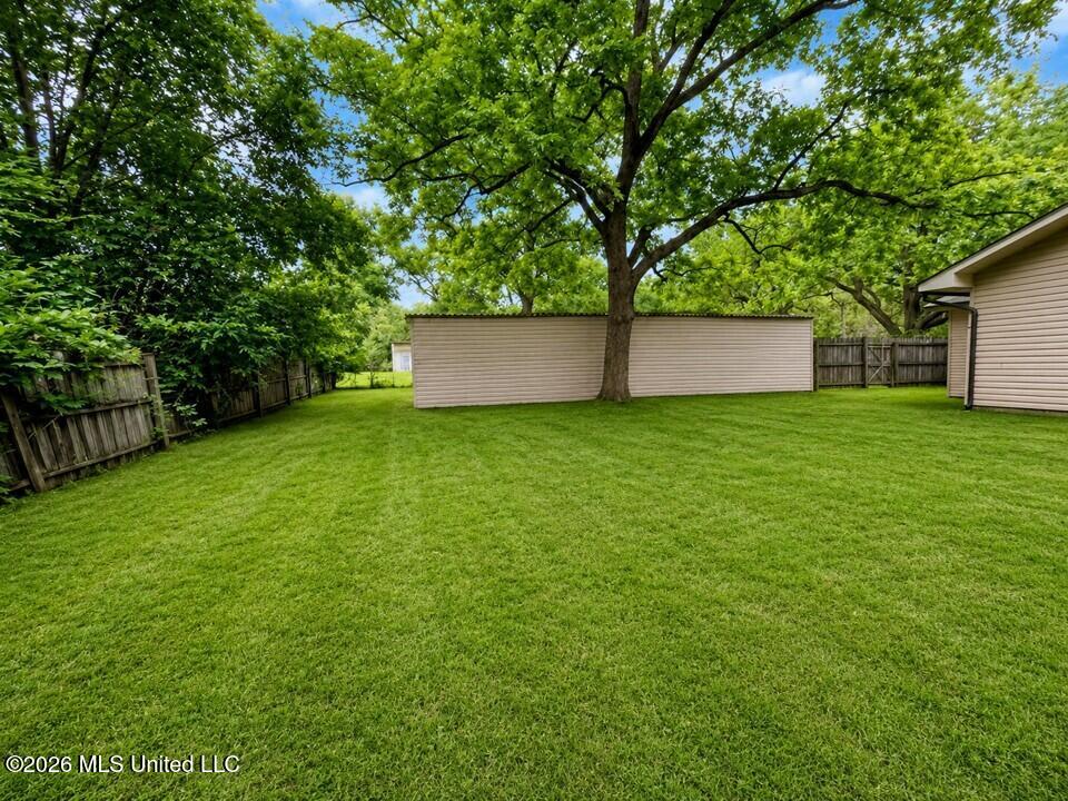 100 Gulf Camp Road Property Photo 14