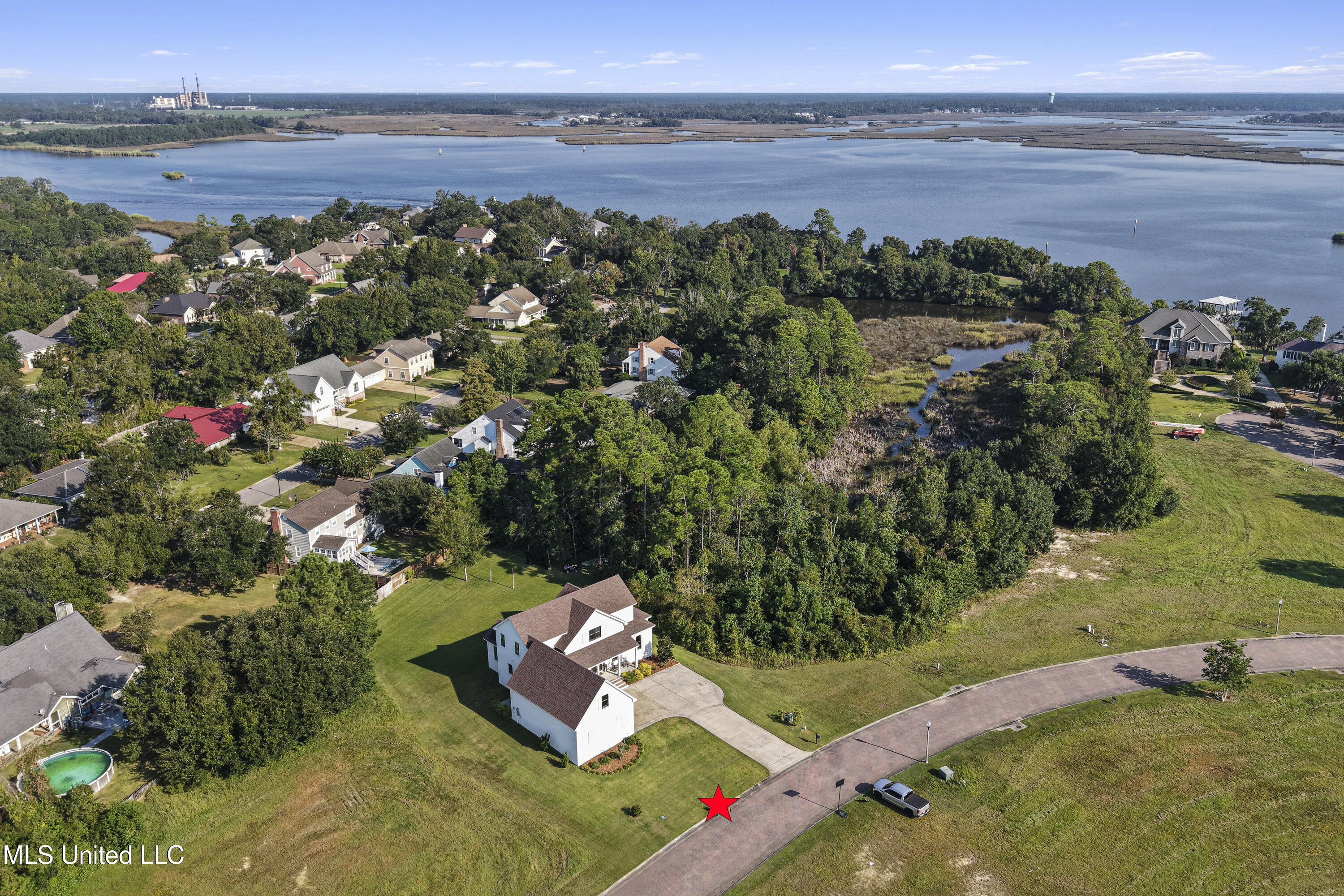 407 Goose Pointe Boulevard Property Photo 65
