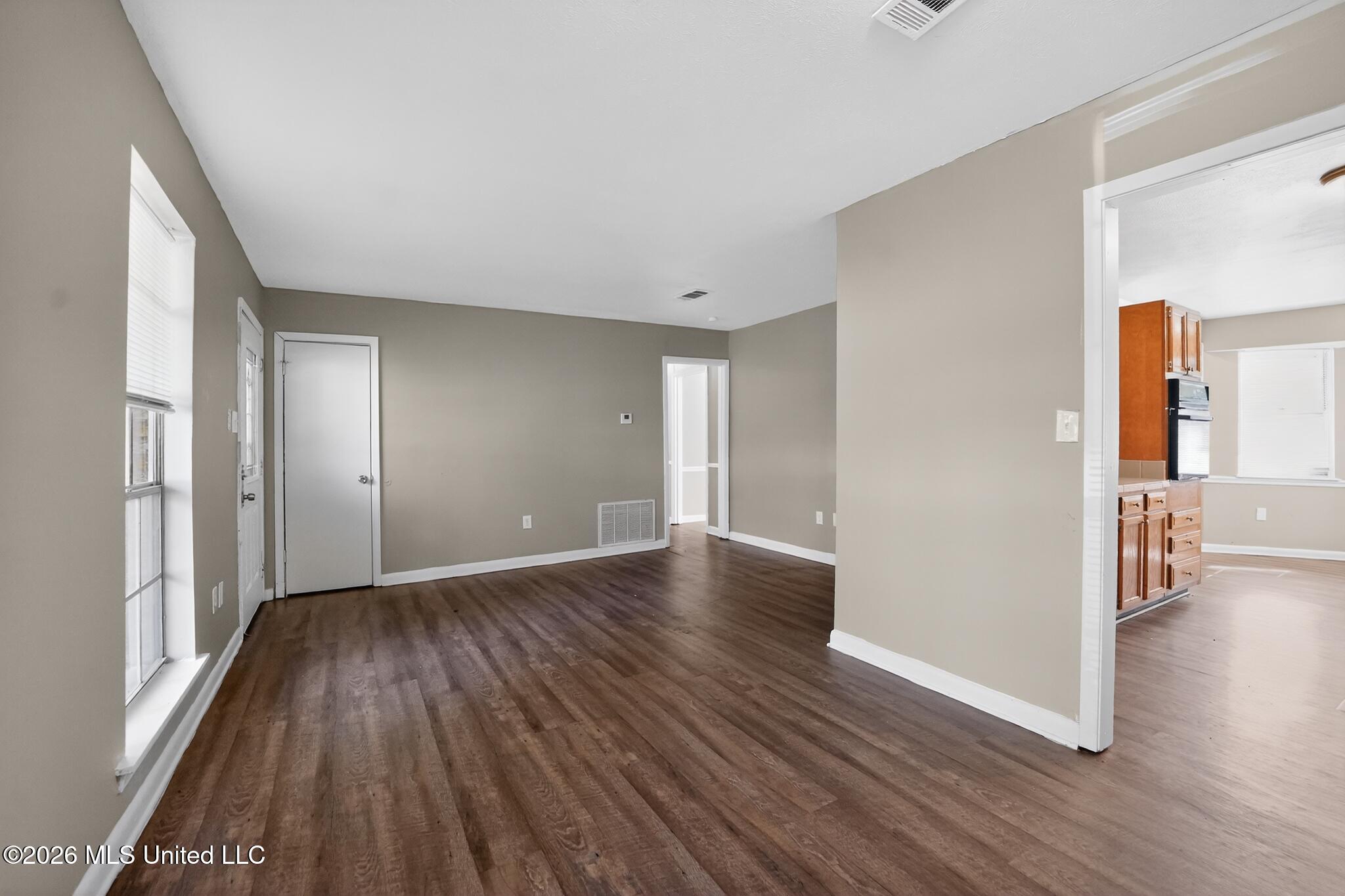 206 Valley Ridge Drive Property Photo 10