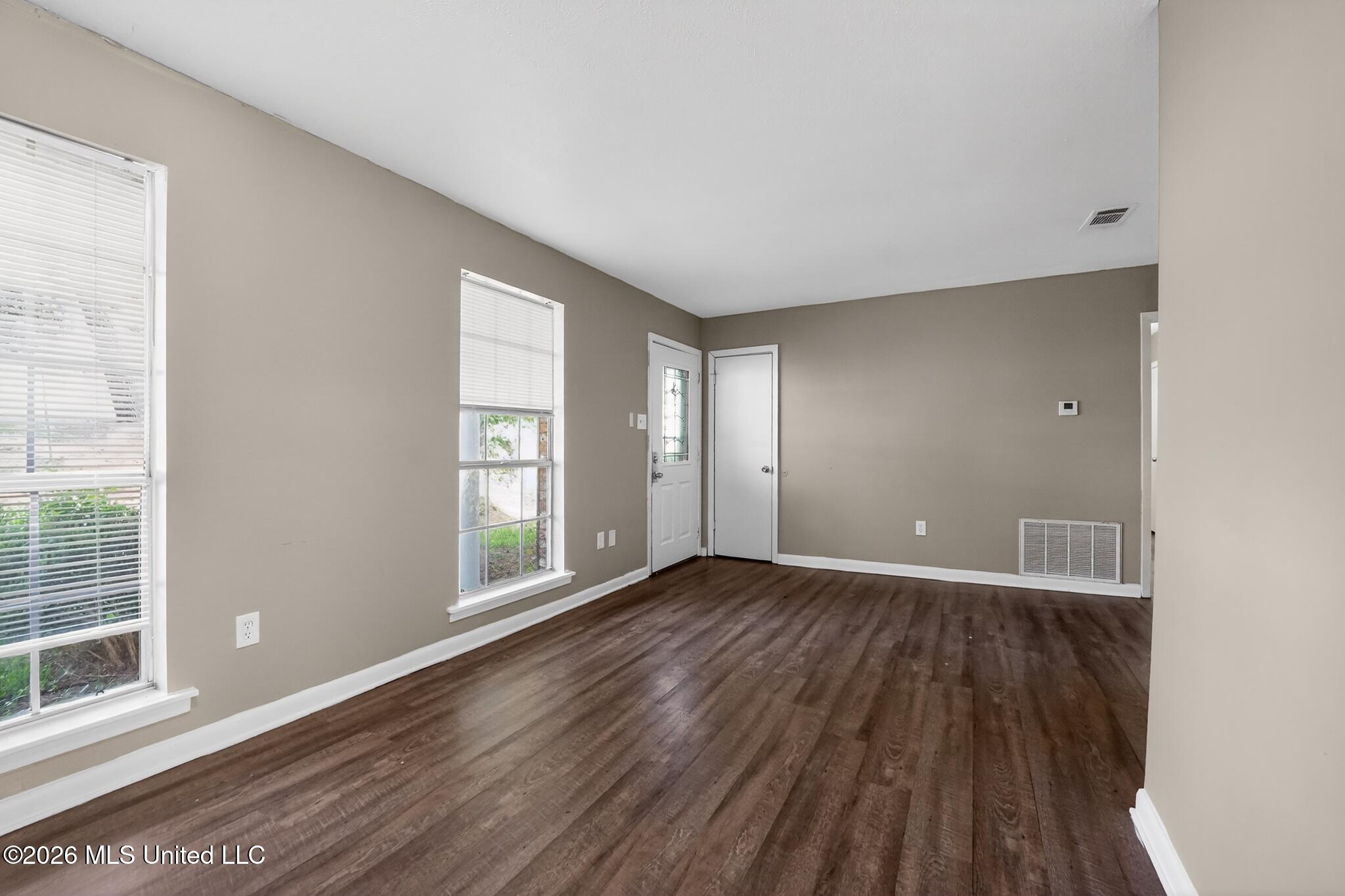 206 Valley Ridge Drive Property Photo 11