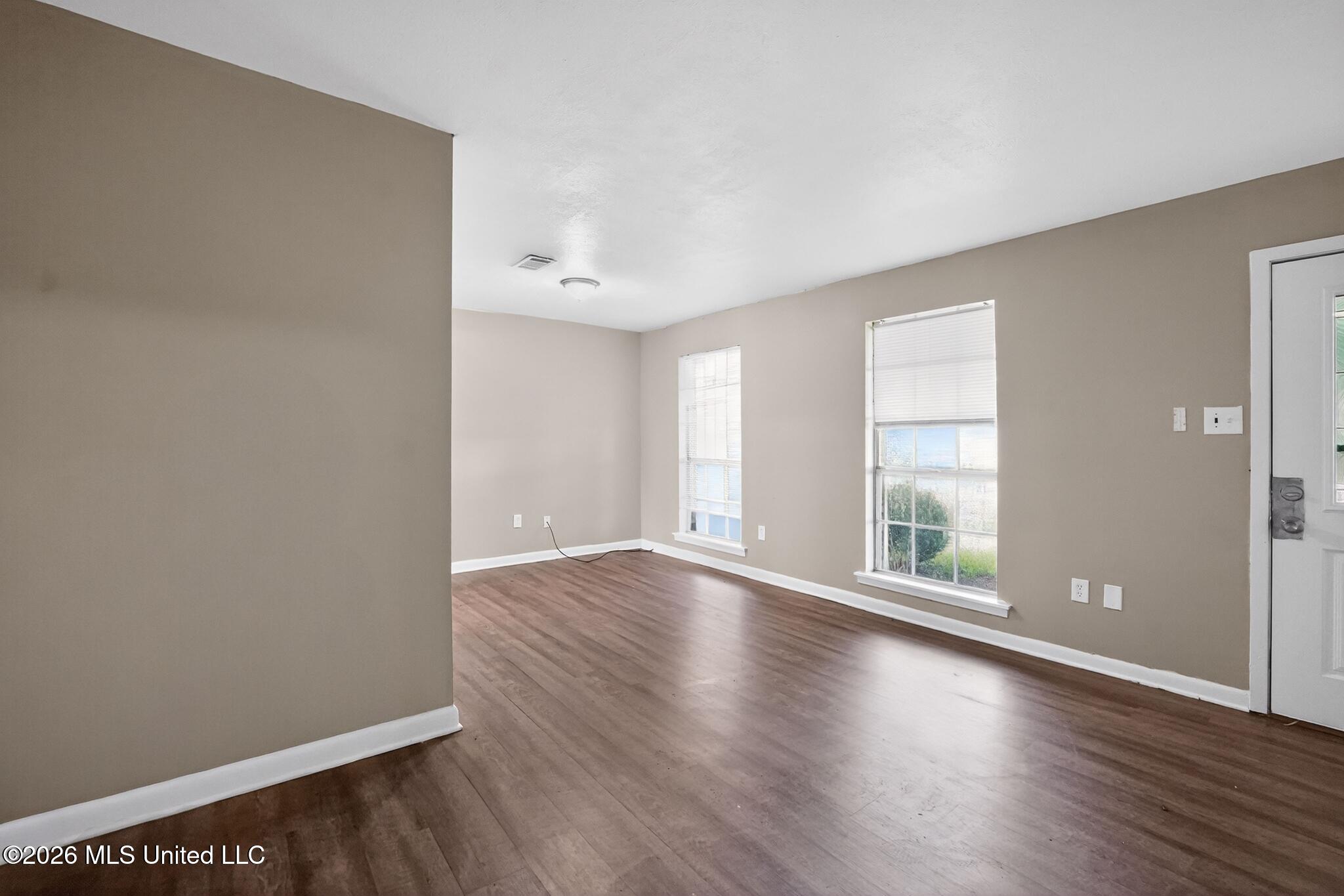 206 Valley Ridge Drive Property Photo 13