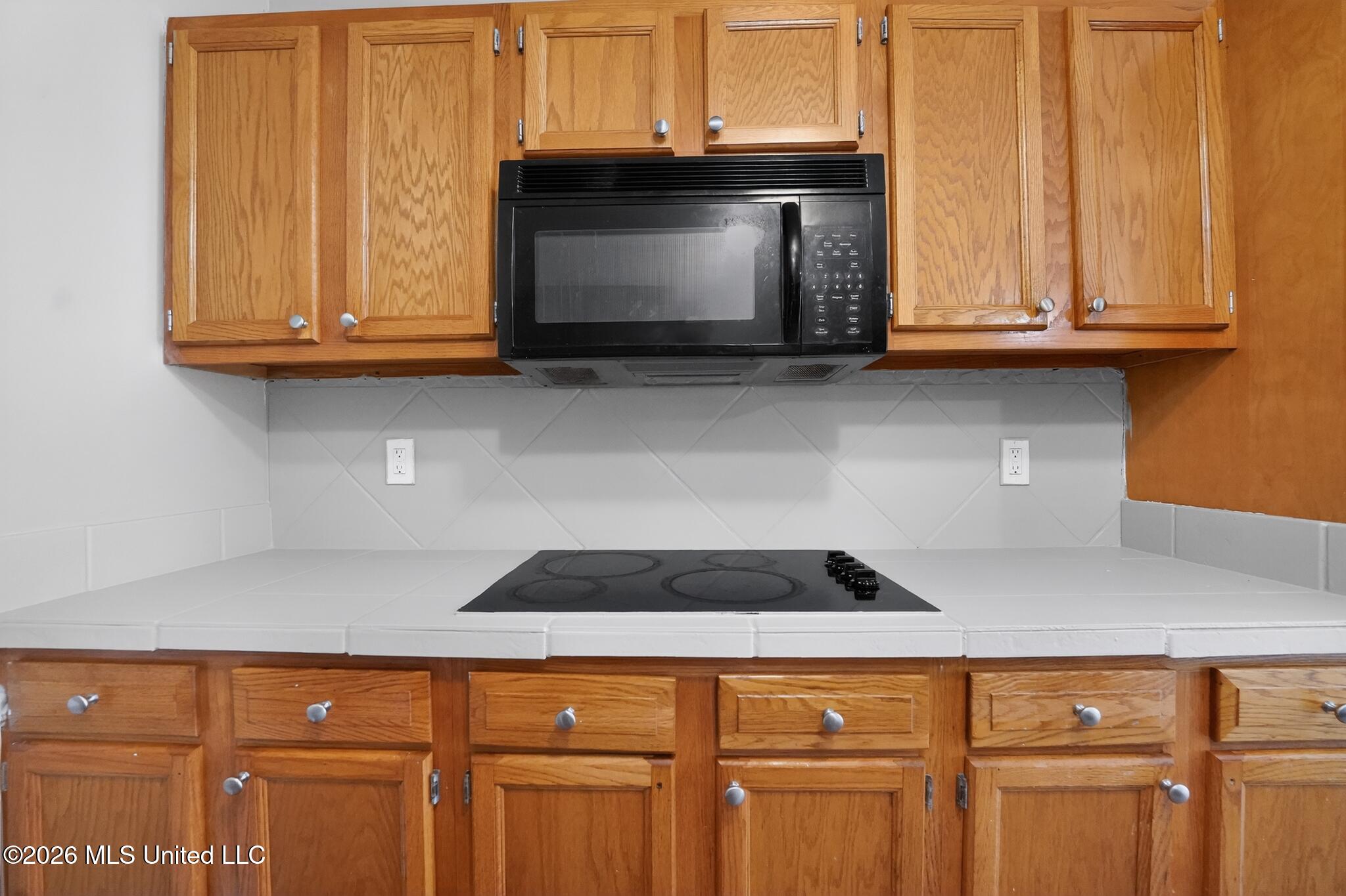 206 Valley Ridge Drive Property Photo 14
