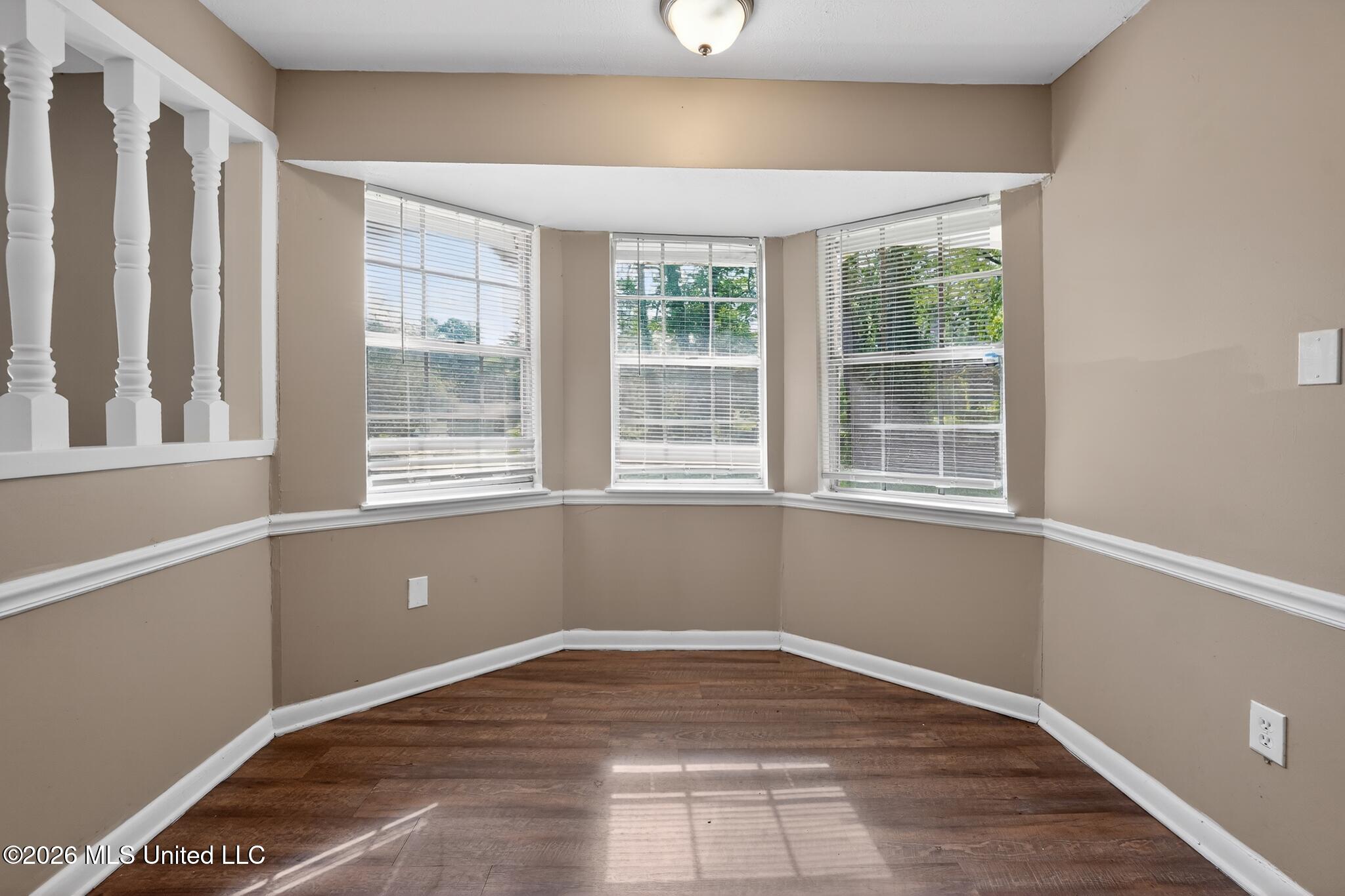 206 Valley Ridge Drive Property Photo 21
