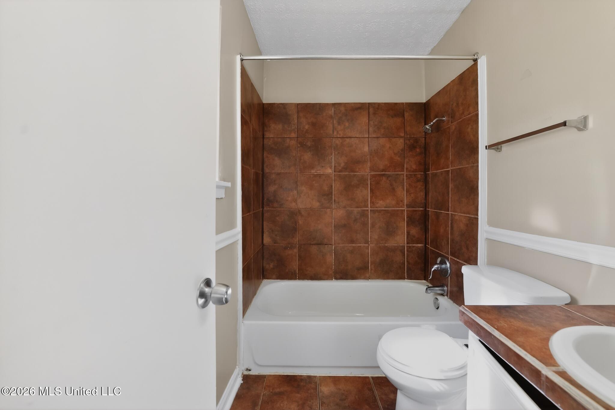 206 Valley Ridge Drive Property Photo 33