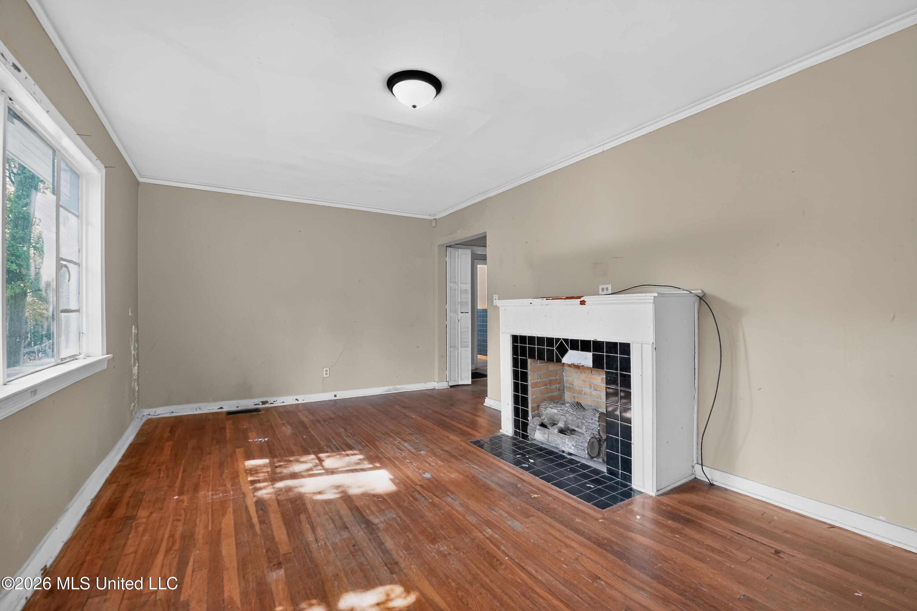 4644 Normandy Drive Property Photo 5