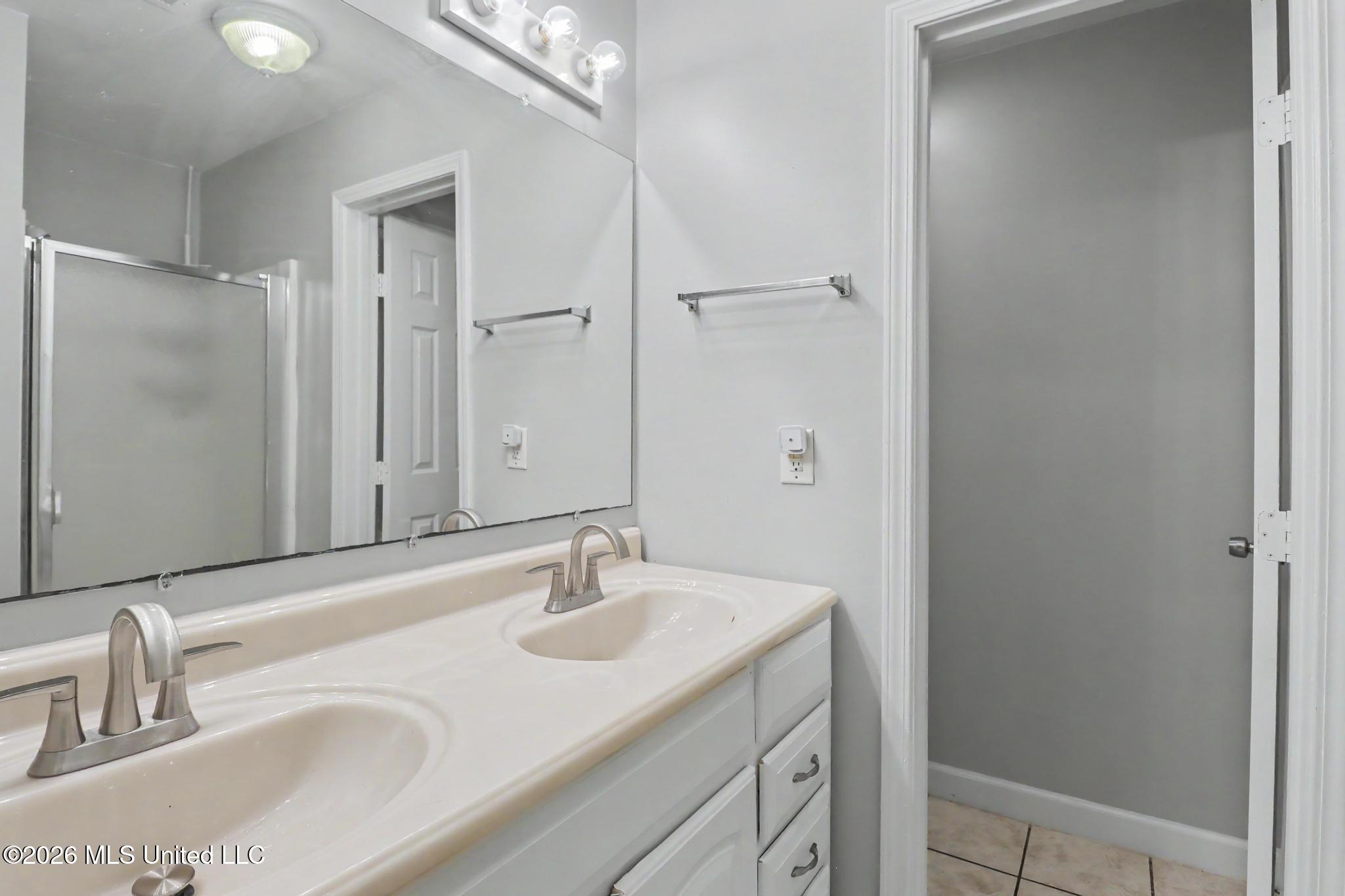 492 Royal Oak Drive Property Photo 19