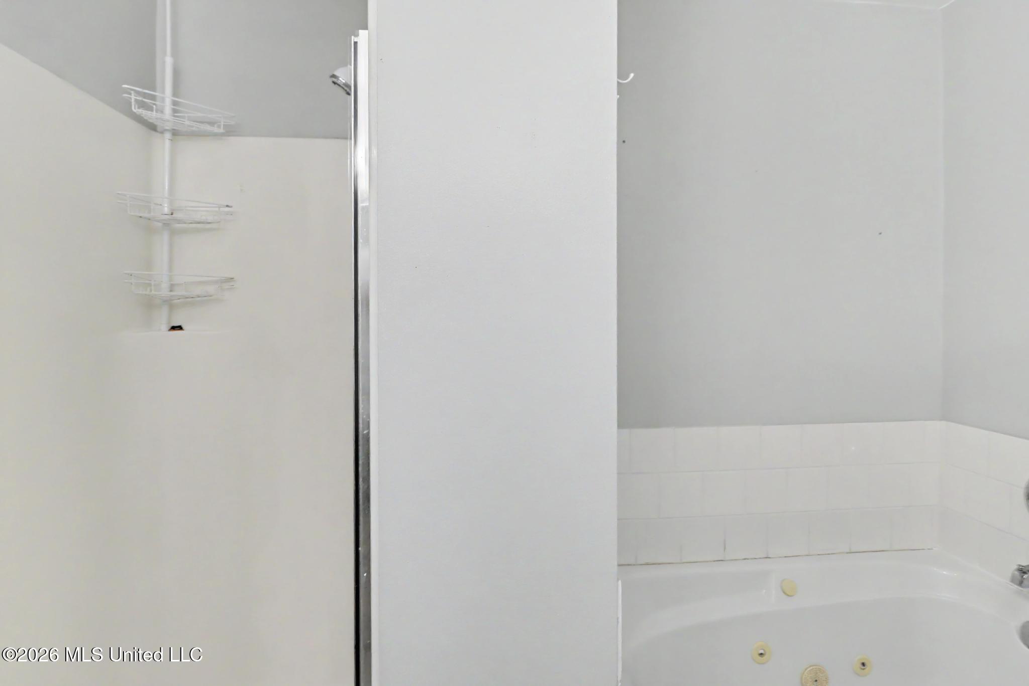 492 Royal Oak Drive Property Photo 20