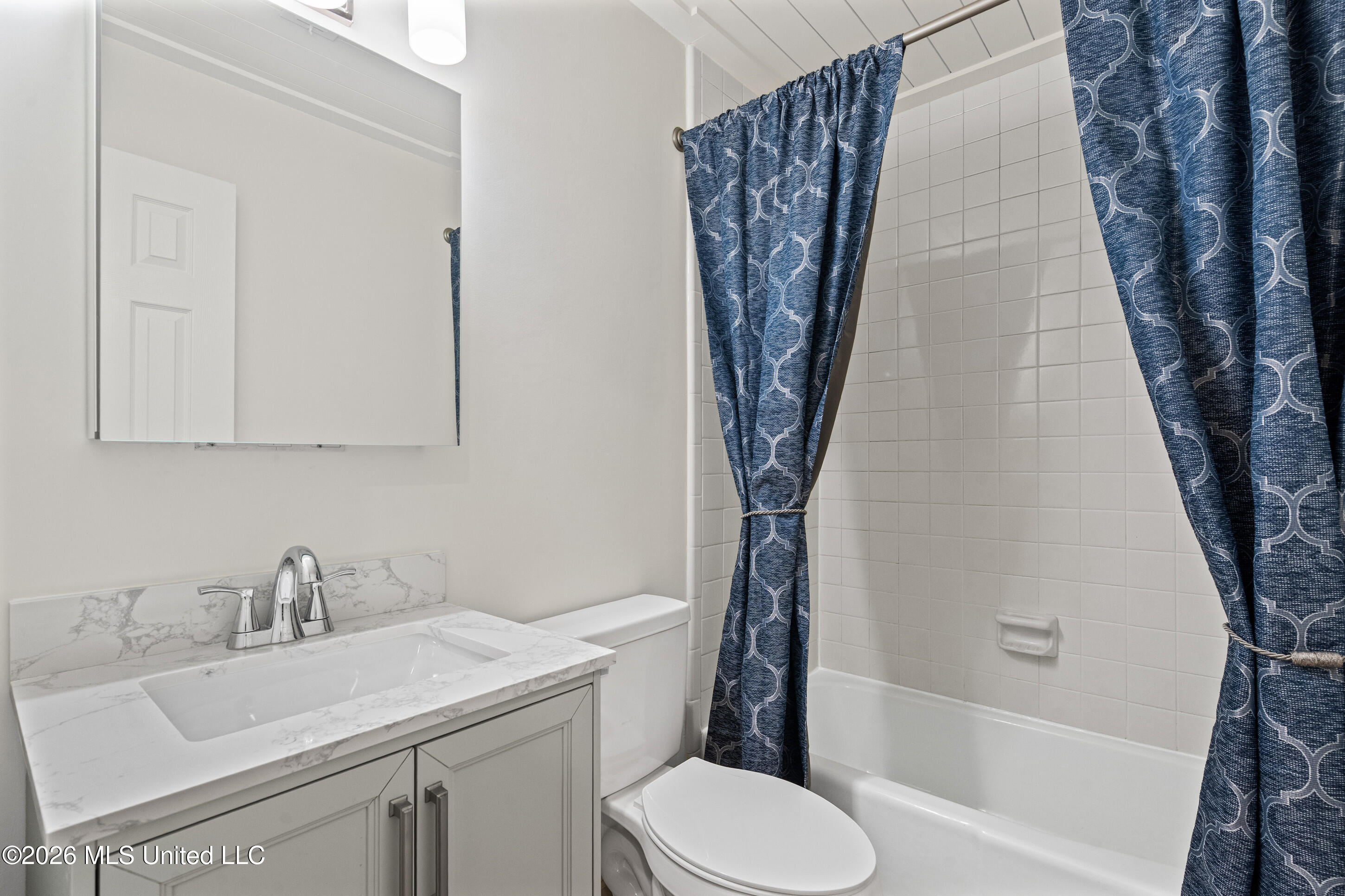 108 E Mclaurin Street Property Photo 17