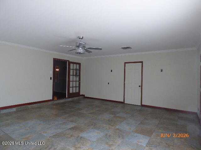 166 Lee Avenue Property Photo 8