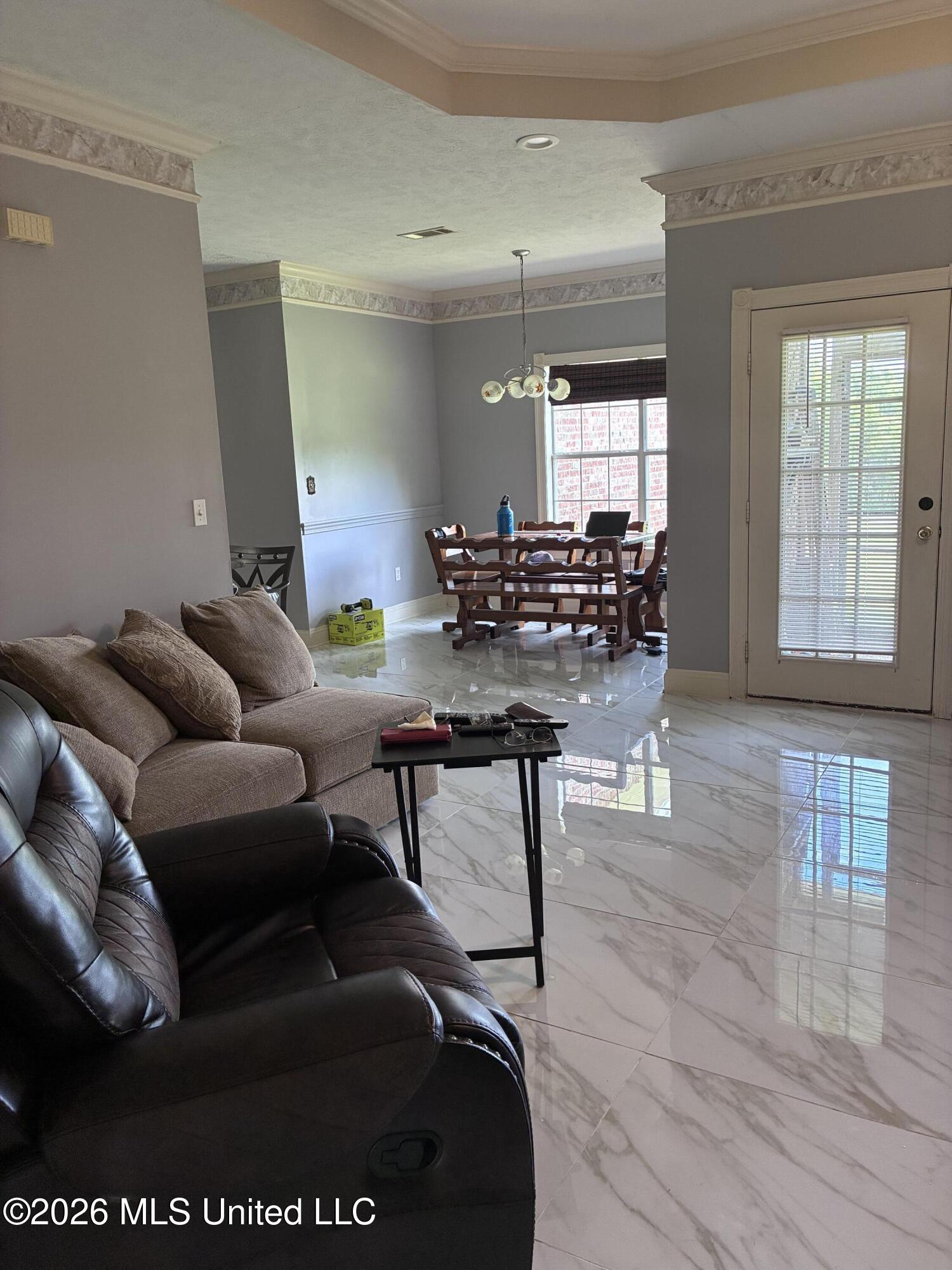 5988 Henderson Road Property Photo 44