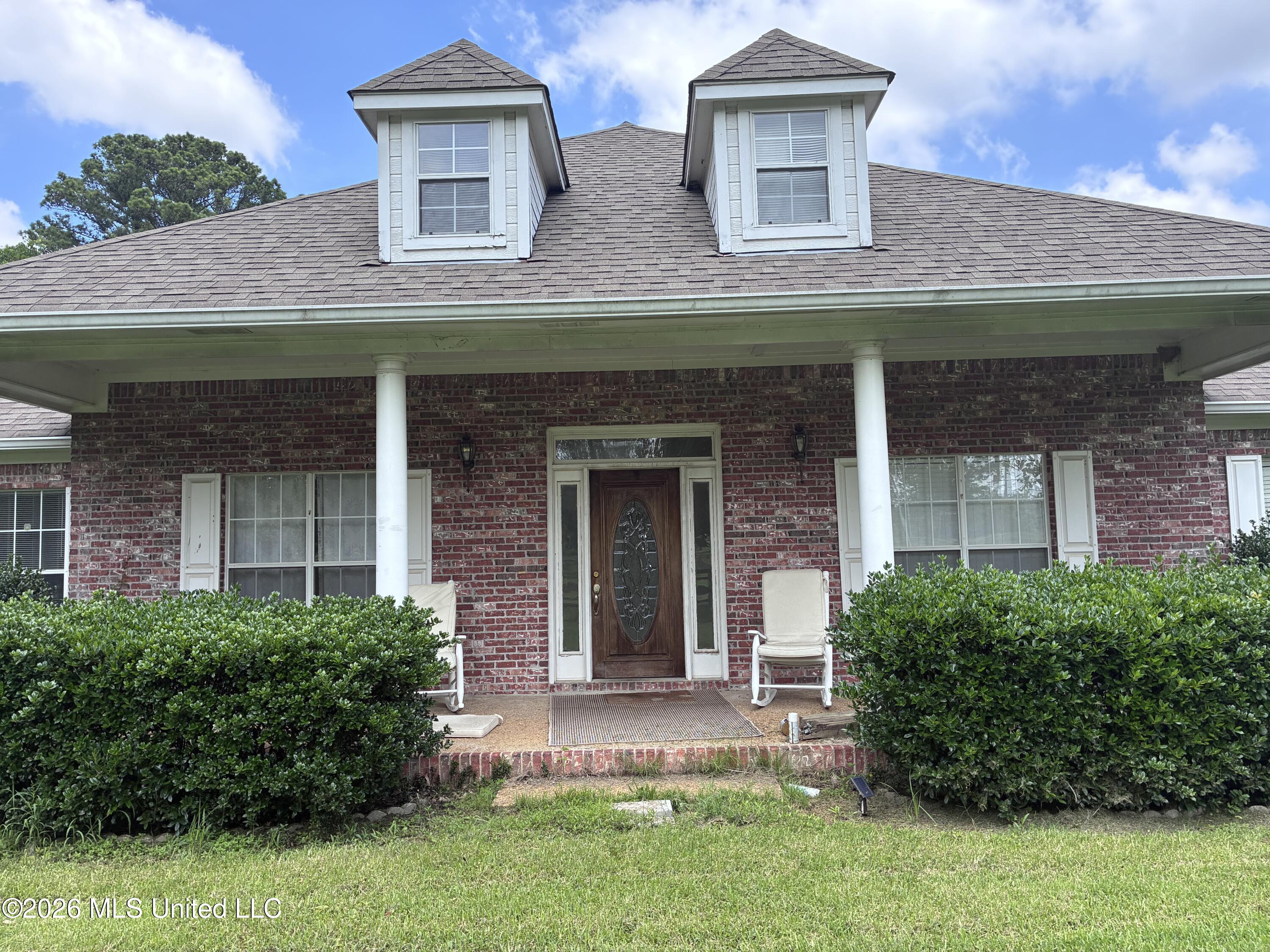 5988 Henderson Road Property Photo 57