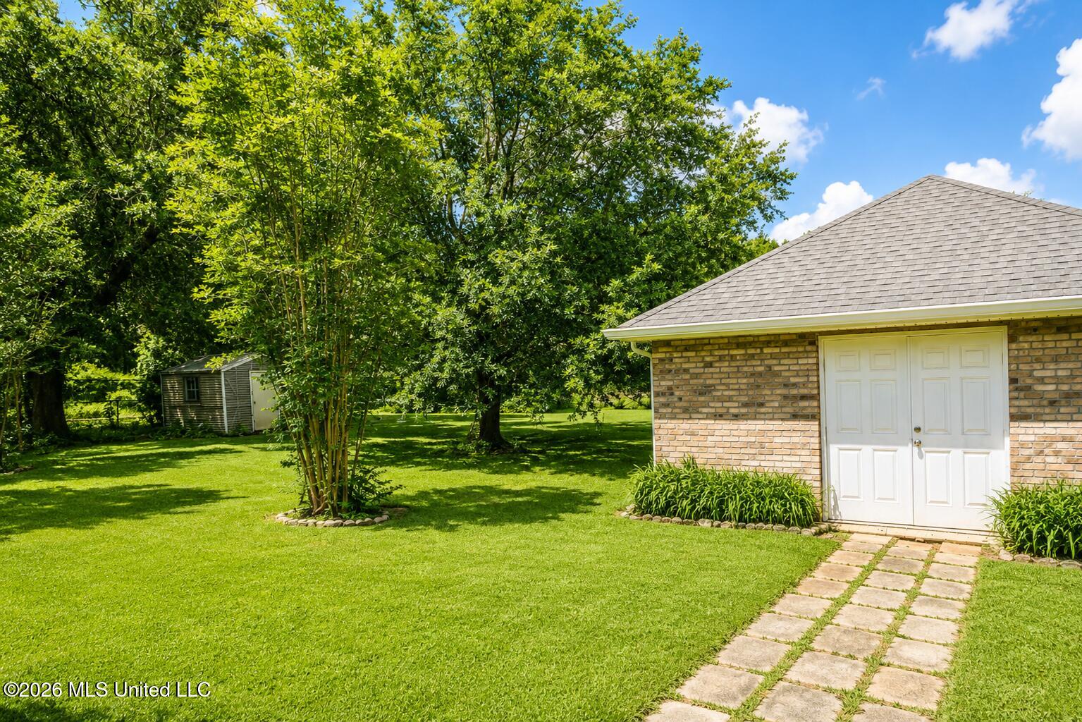 11275 Bay Drive Property Photo 14