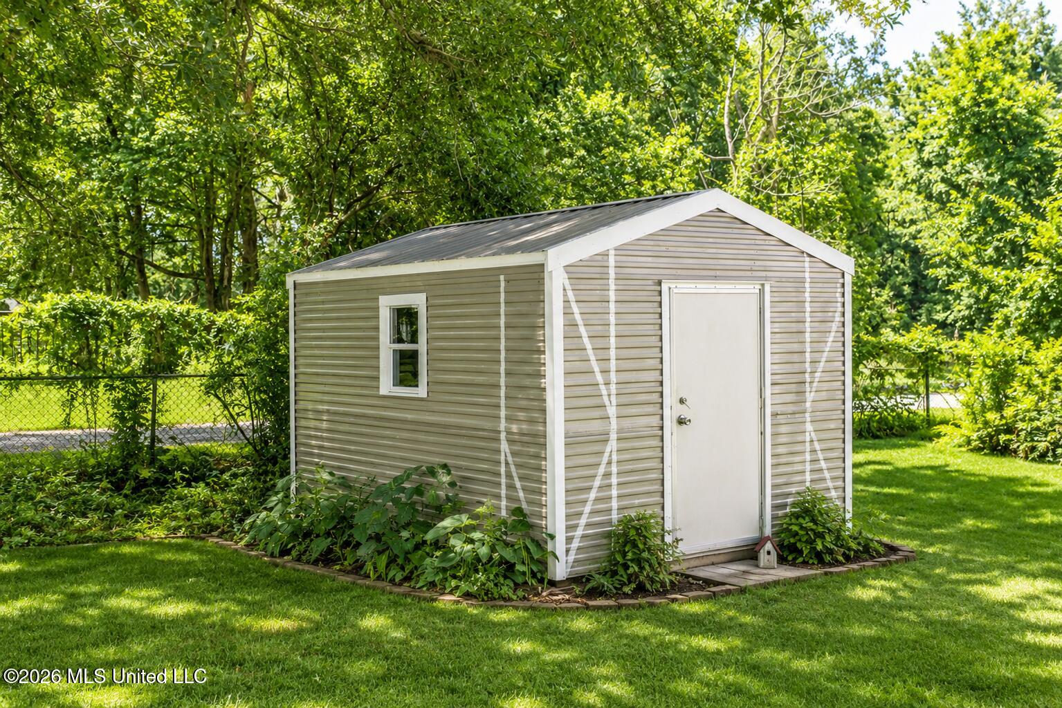 11275 Bay Drive Property Photo 16
