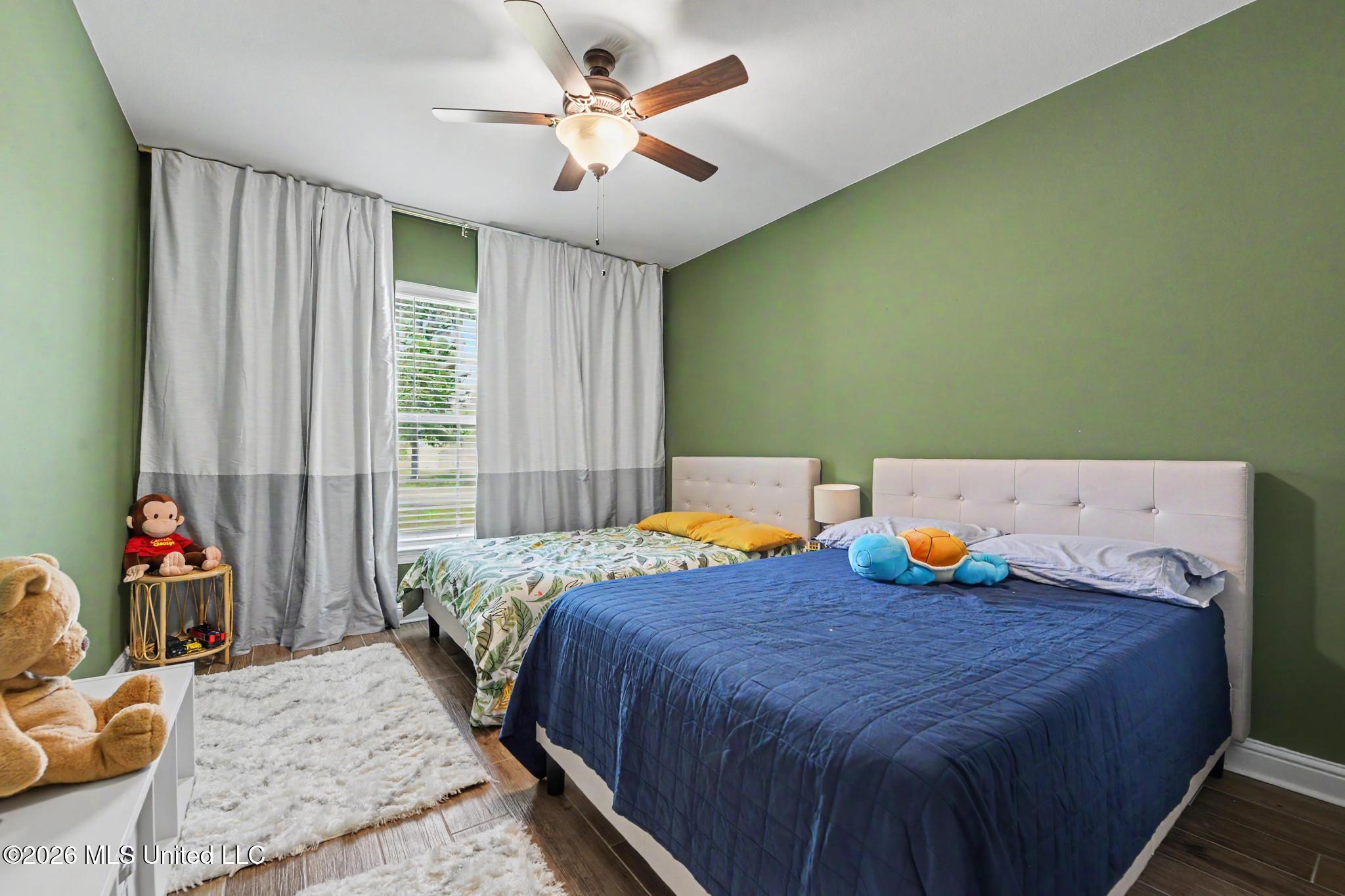 6855 Rolling Green Drive Property Photo 35