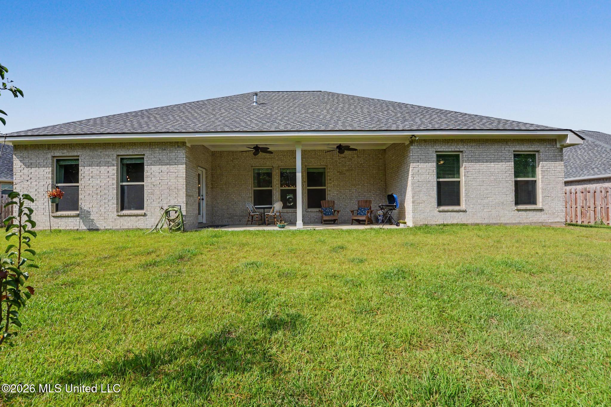 6855 Rolling Green Drive Property Photo 45