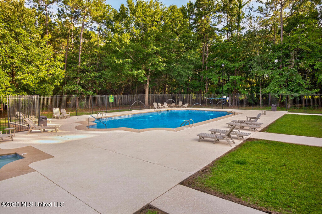6855 Rolling Green Drive Property Photo 48
