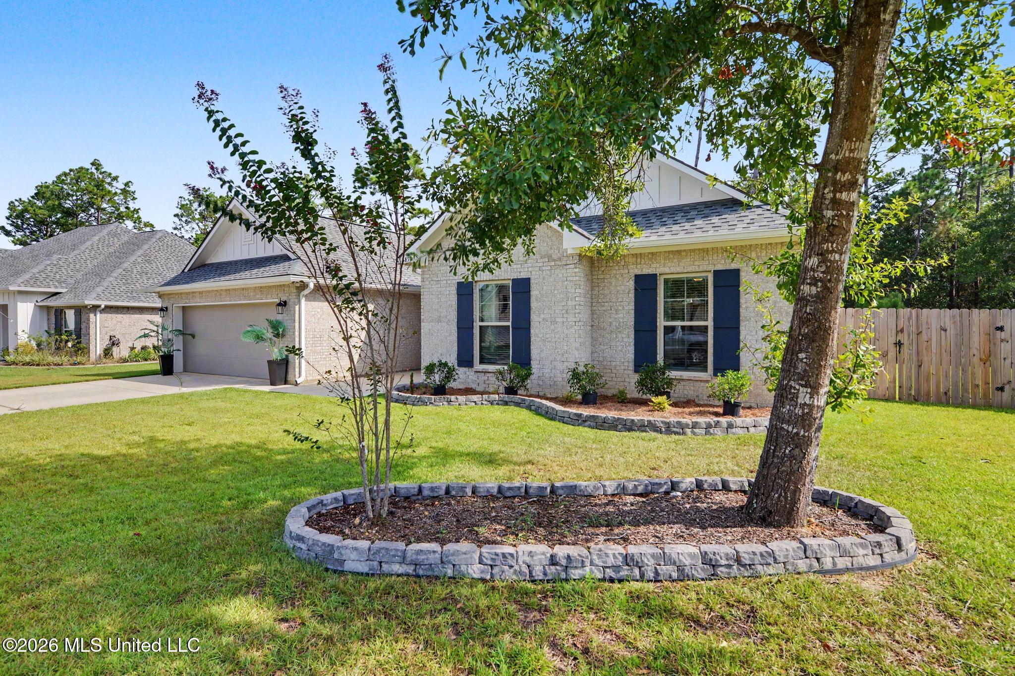 6855 Rolling Green Drive Property Photo 55