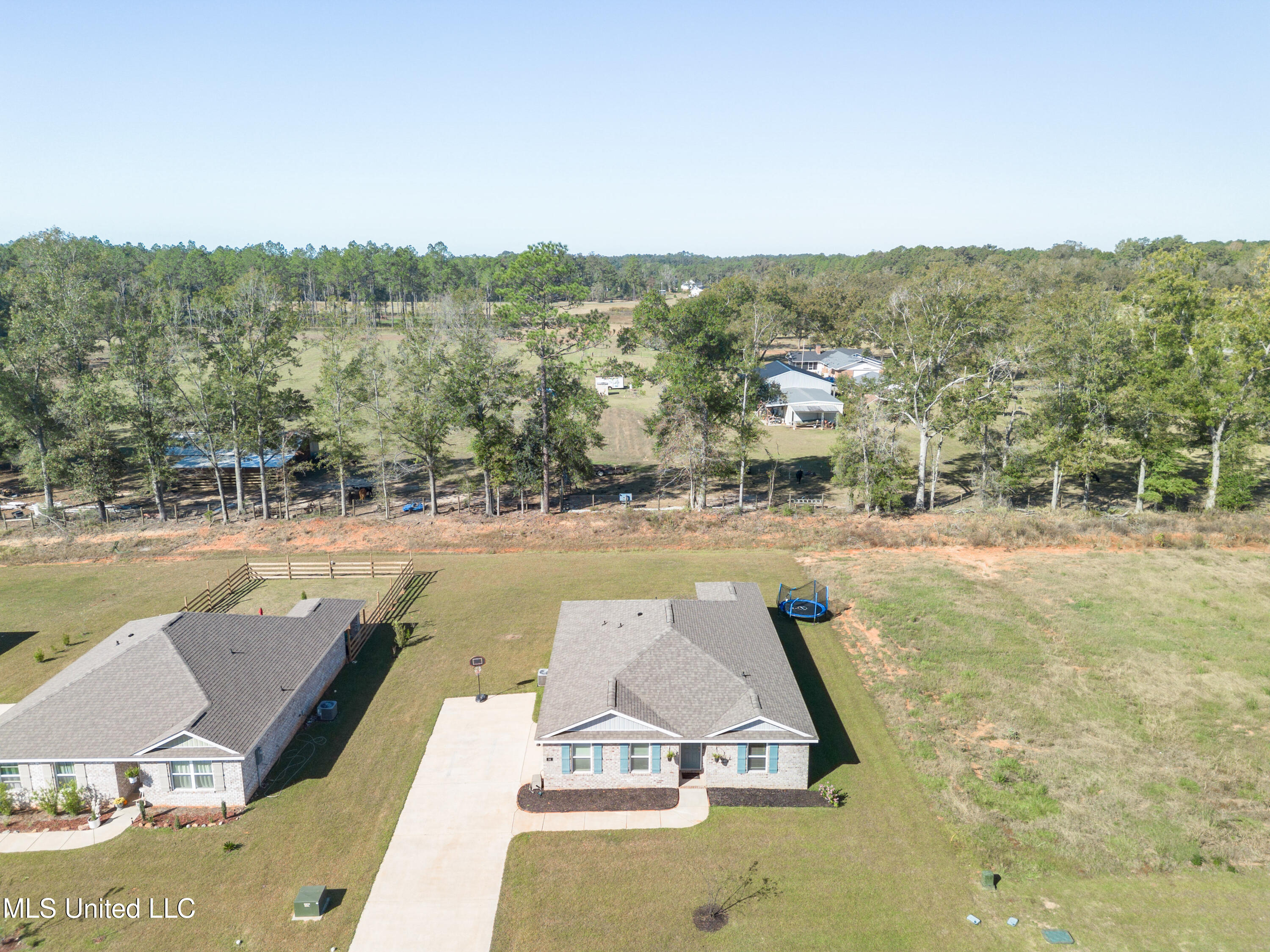 94 Kings Crossing Drive Property Photo 26