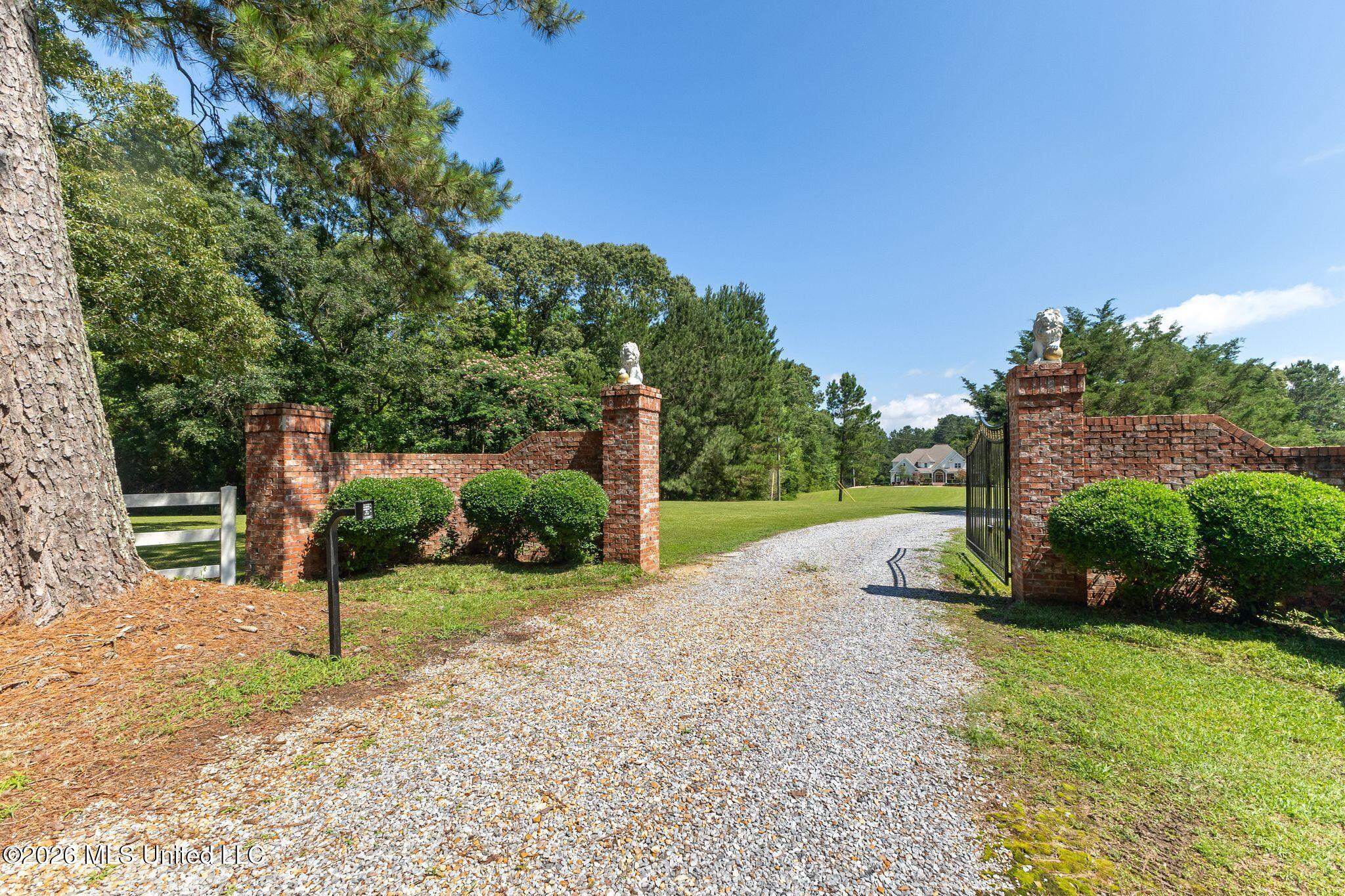 33 Mcmahan Cutoff Road Property Photo 2