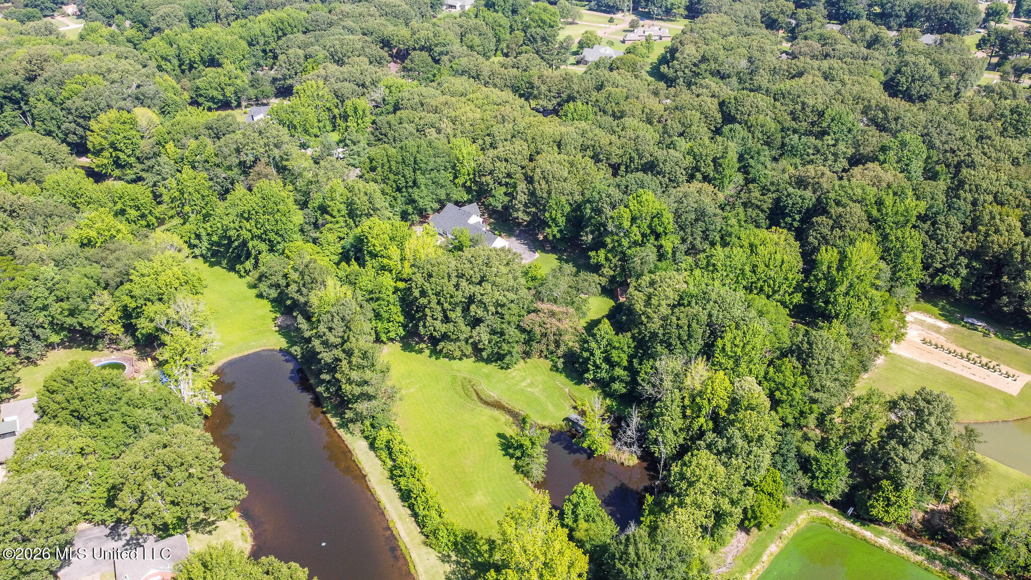 5805 S Manor Cove Property Photo 9
