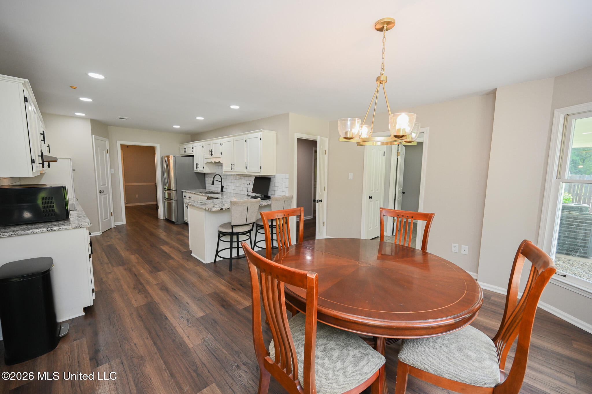 5805 S Manor Cove Property Photo 18