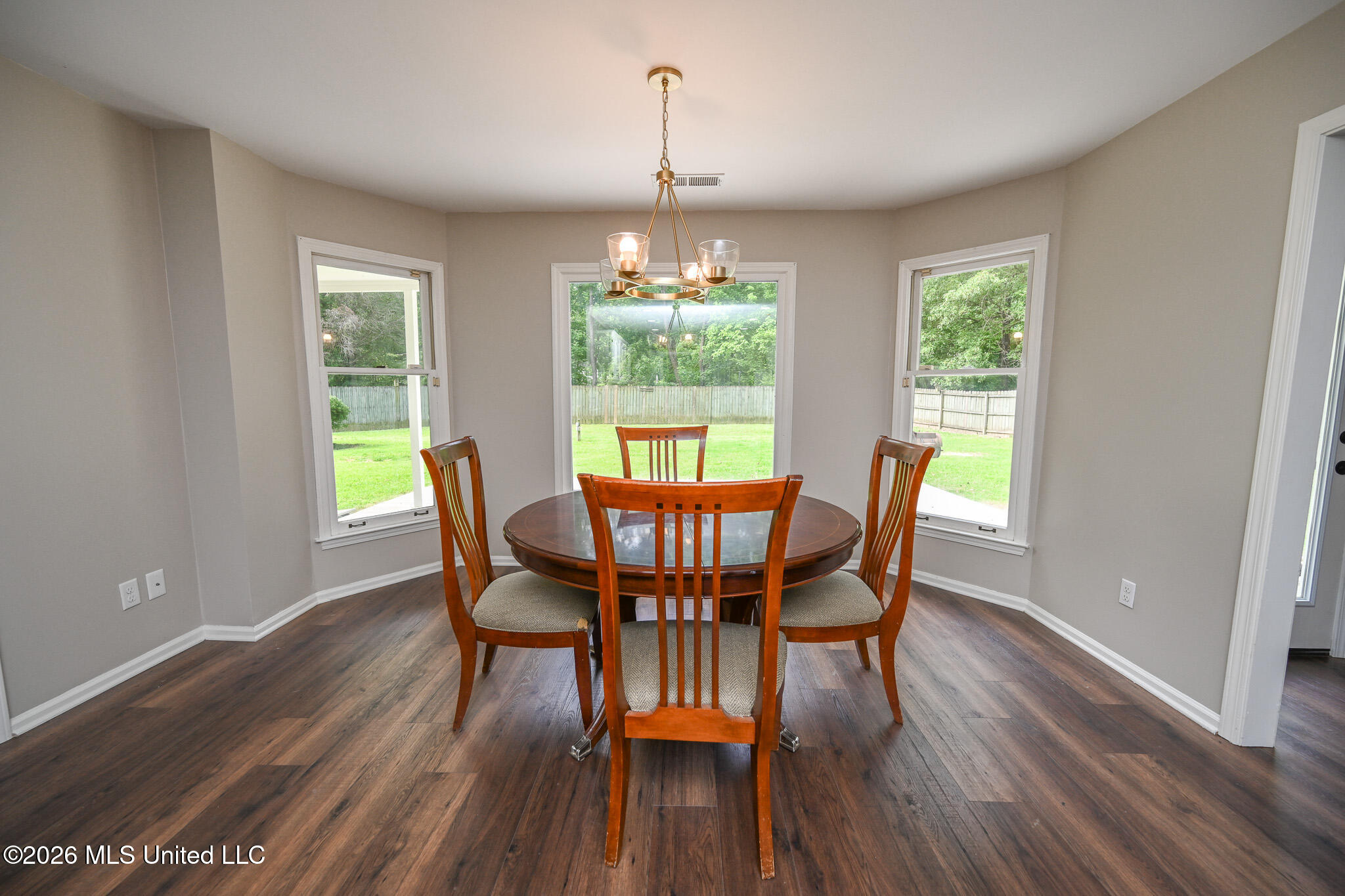 5805 S Manor Cove Property Photo 19