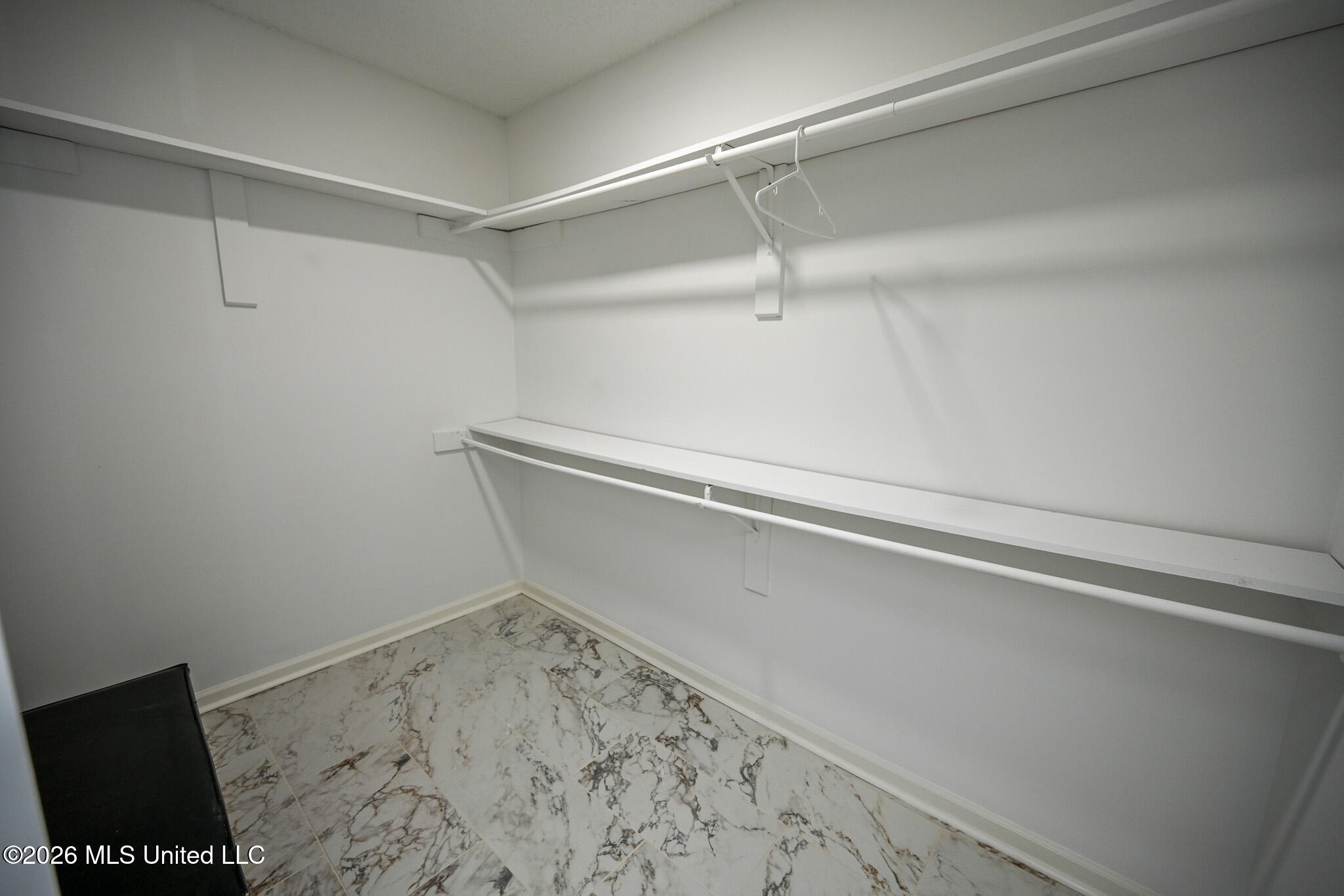 5805 S Manor Cove Property Photo 37