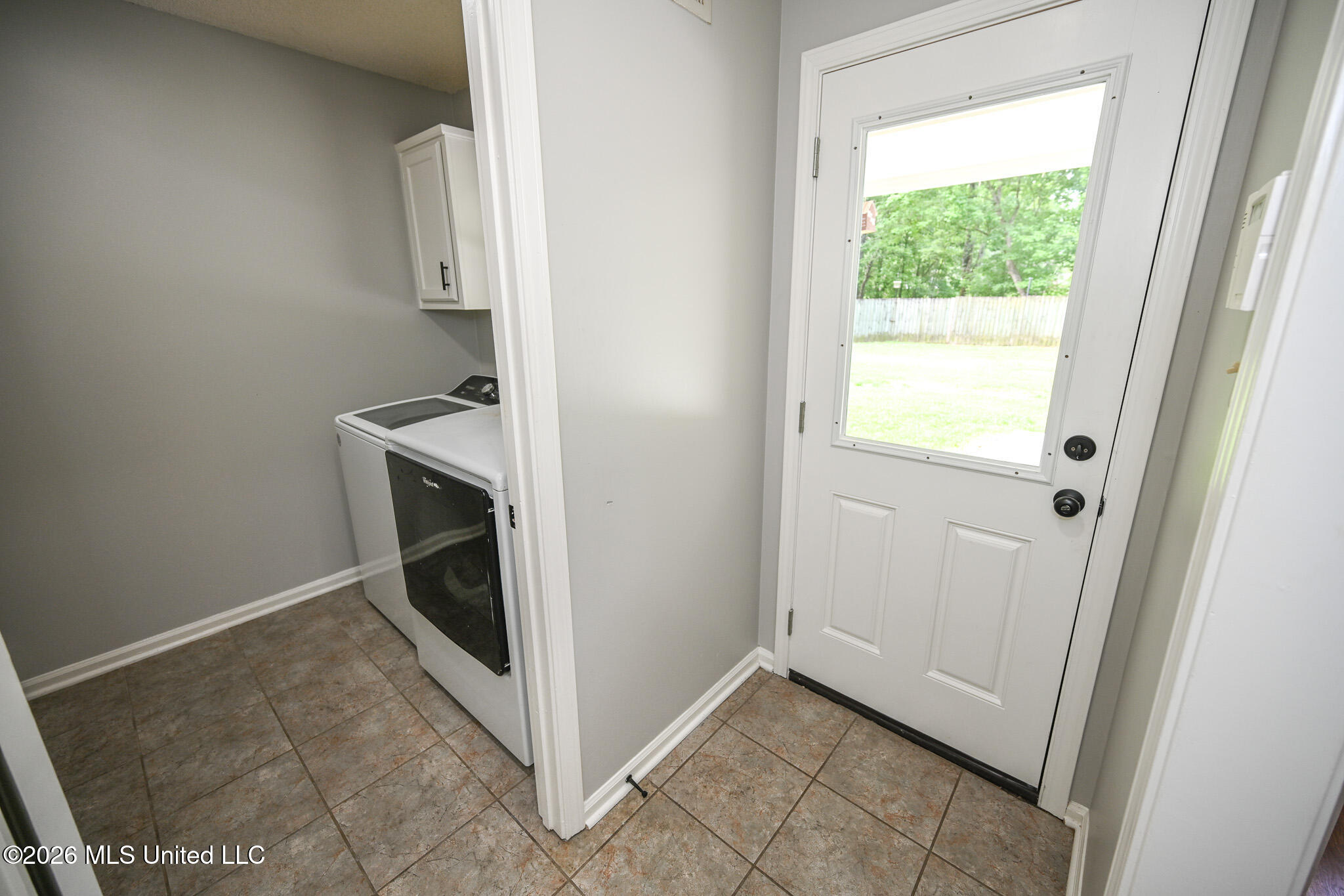 5805 S Manor Cove Property Photo 38