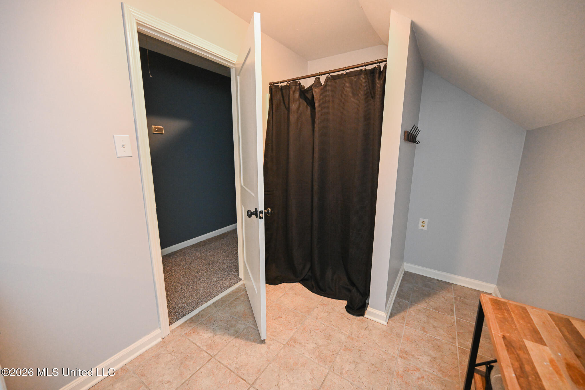 5805 S Manor Cove Property Photo 47
