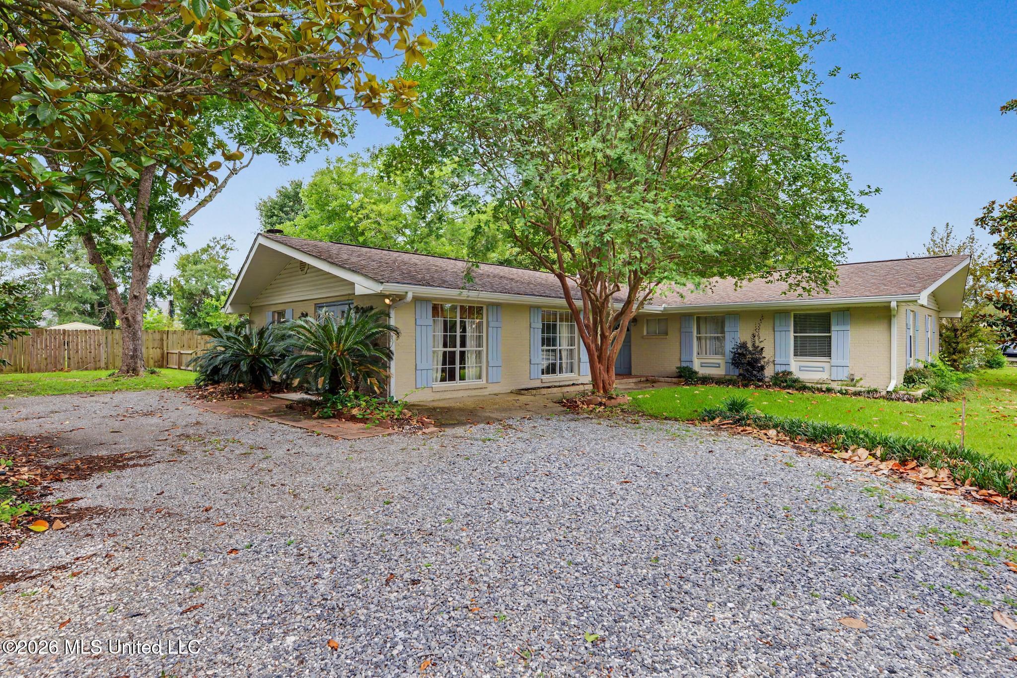 506 Esplanade Avenue Property Photo 1