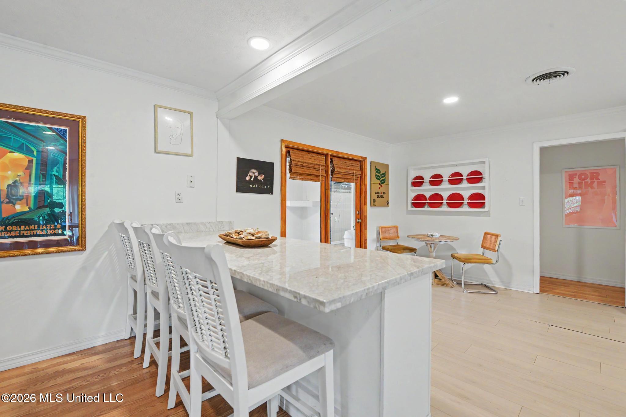 506 Esplanade Avenue Property Photo 9